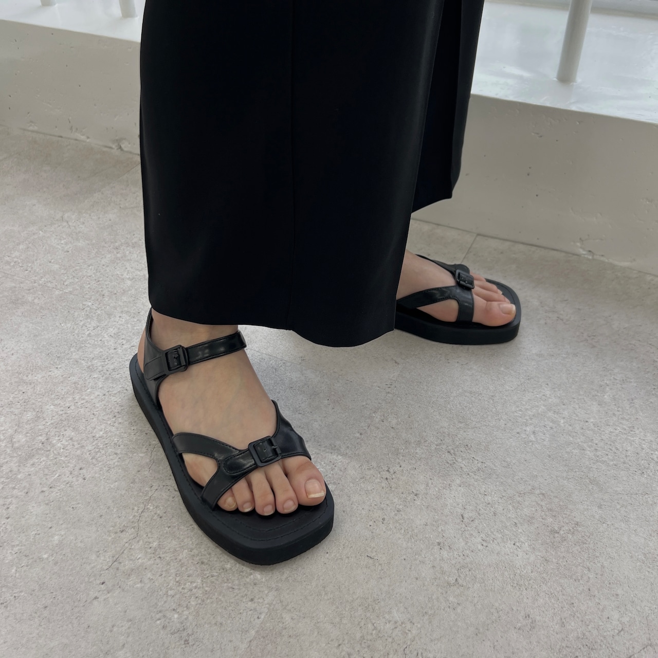 toe belt flat sole sandal