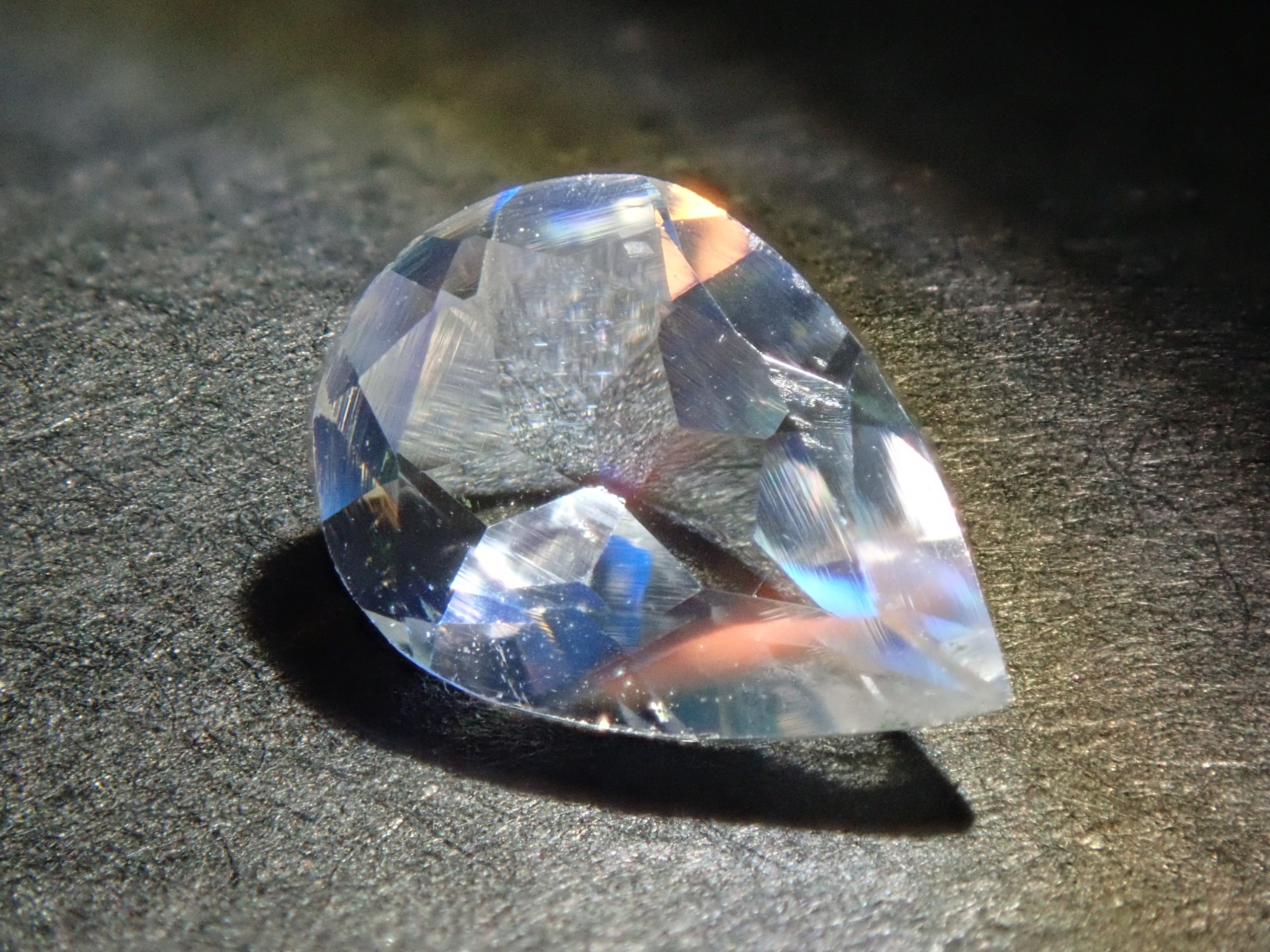 【新商品】マダガスカル産アンデシンラブラドライト 0.458ct