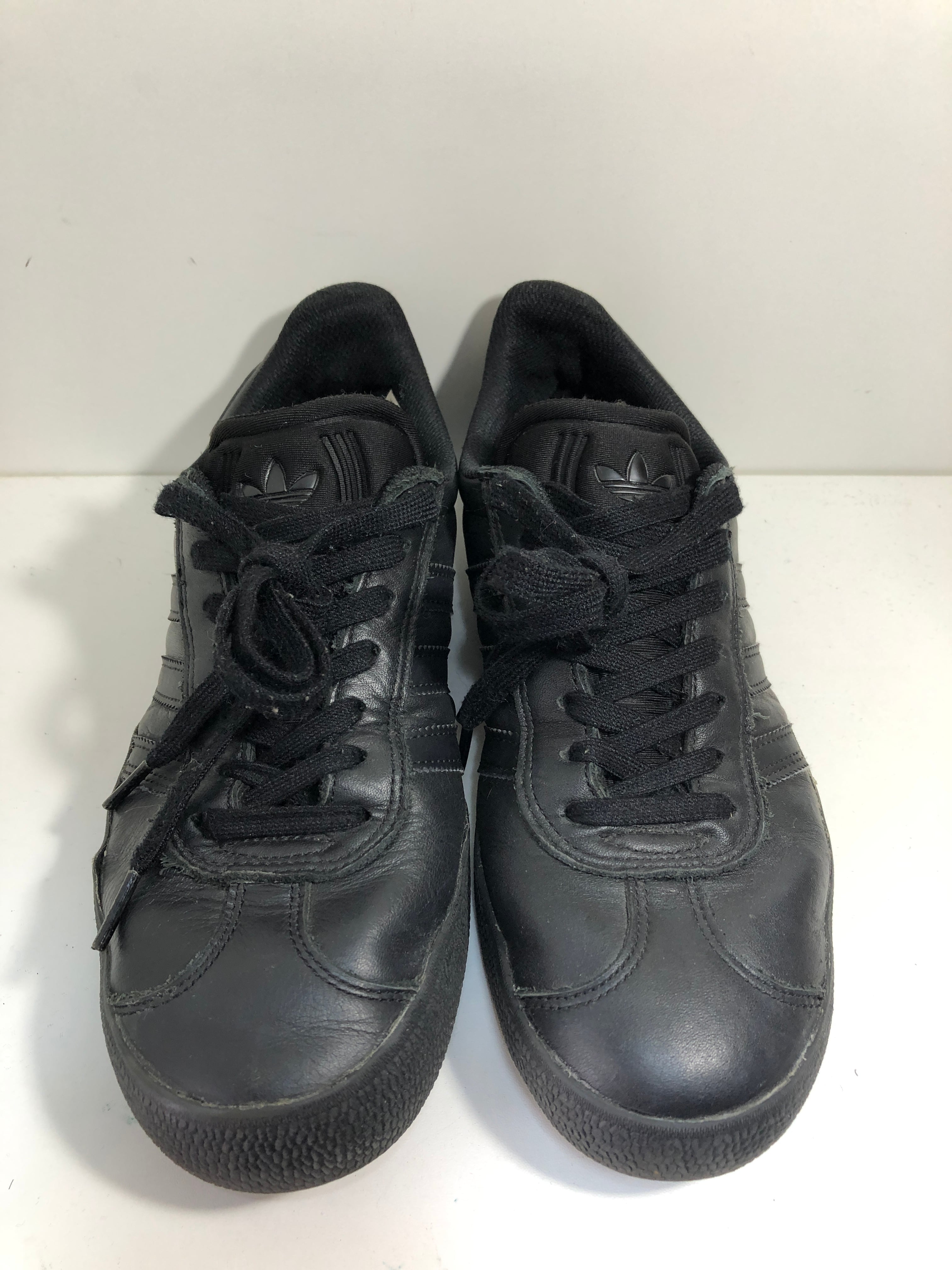 516030 adidas GAZELLE ADV レザー スニーカー 27cm ブラック