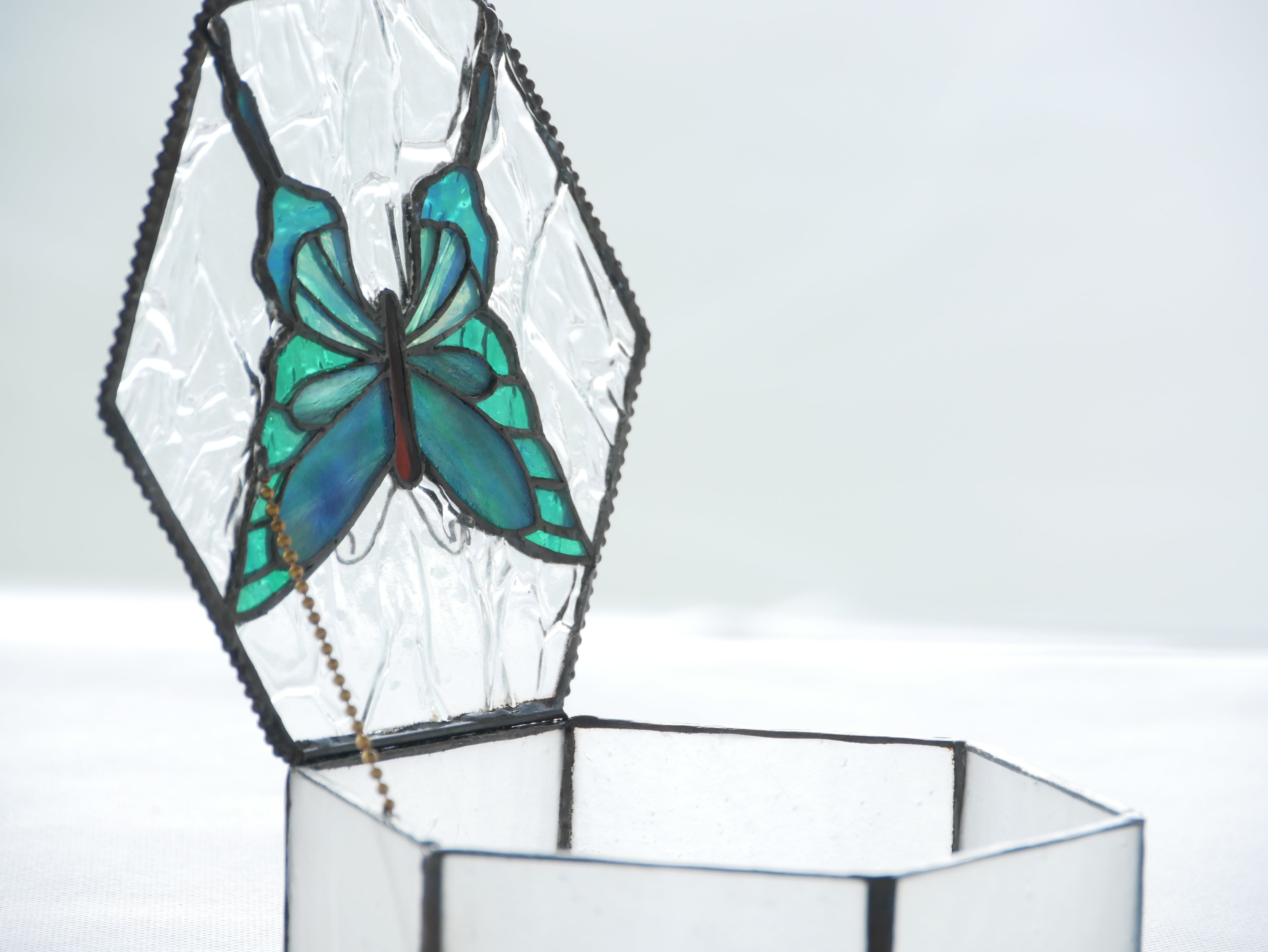 ステンドグラス 】ジュエリーボックス（蝶） AM | ステンドグラス工房