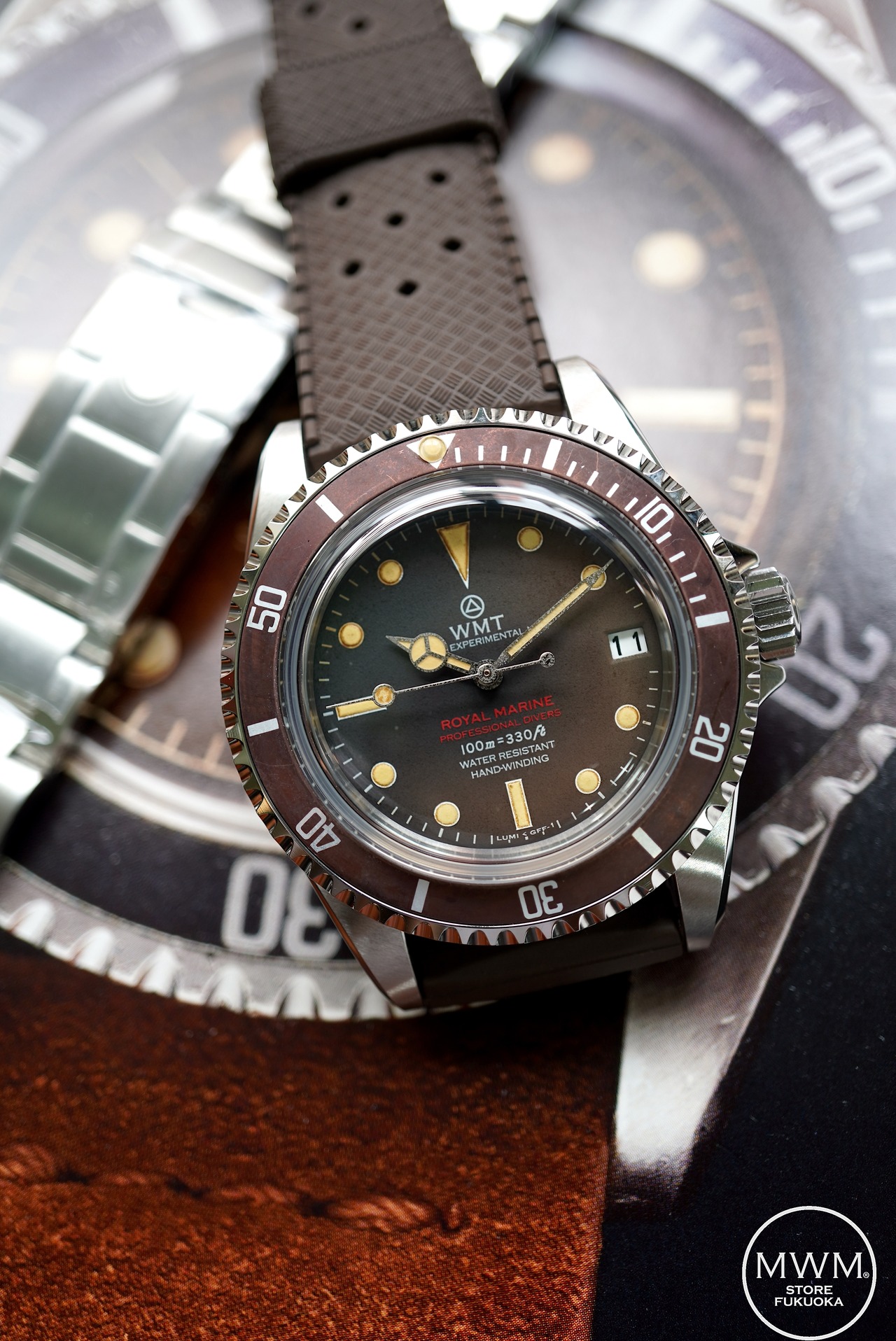 WMT Royal Marine – Tropical Brown / Aged Edition / Metal Bracelet + Rubber Strap Set