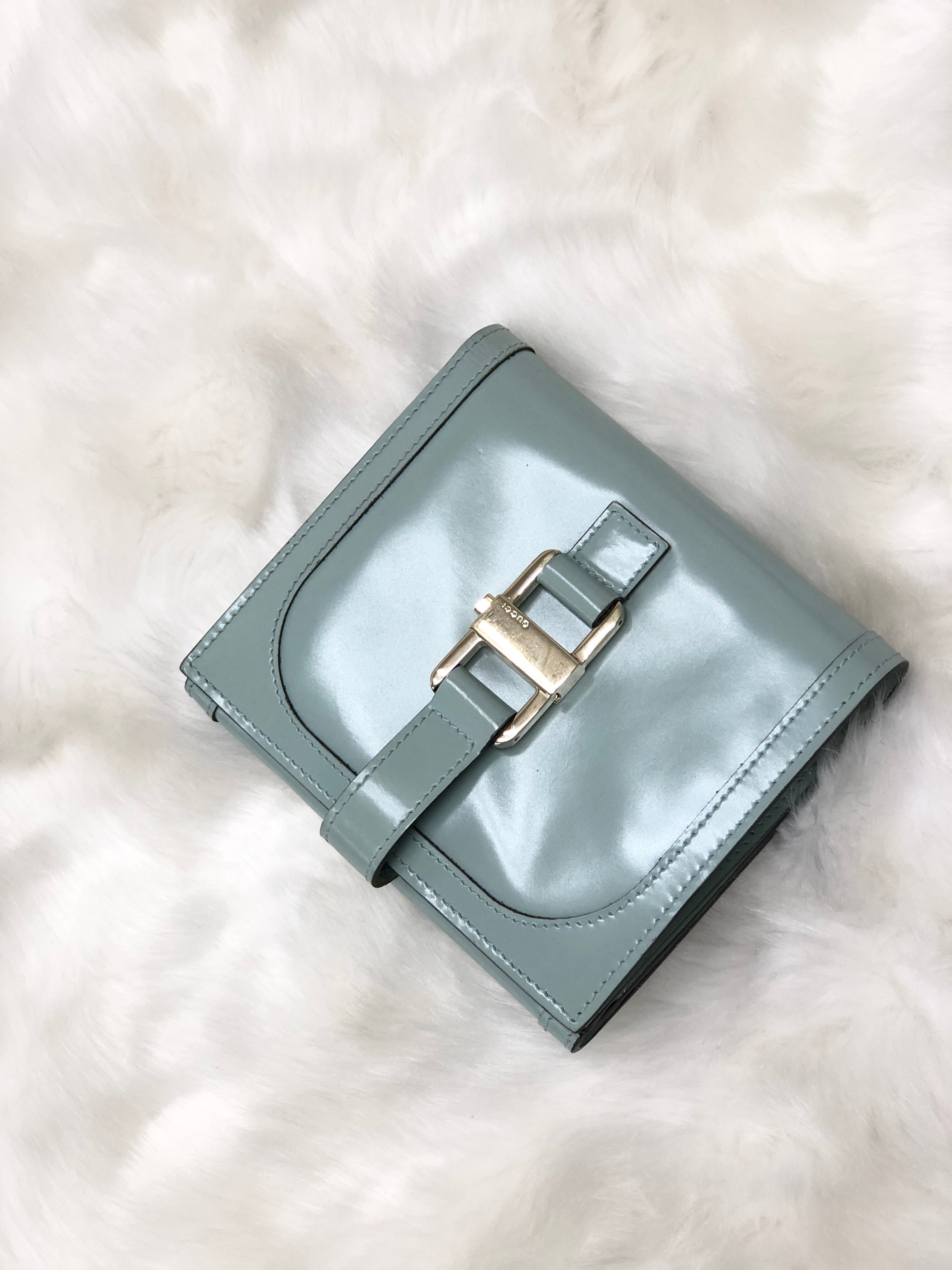 GUCCI グッチ フロントロック レザー コンパクトウォレット ミニ財布 