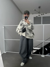 Typo pattern usefull knit/ecru