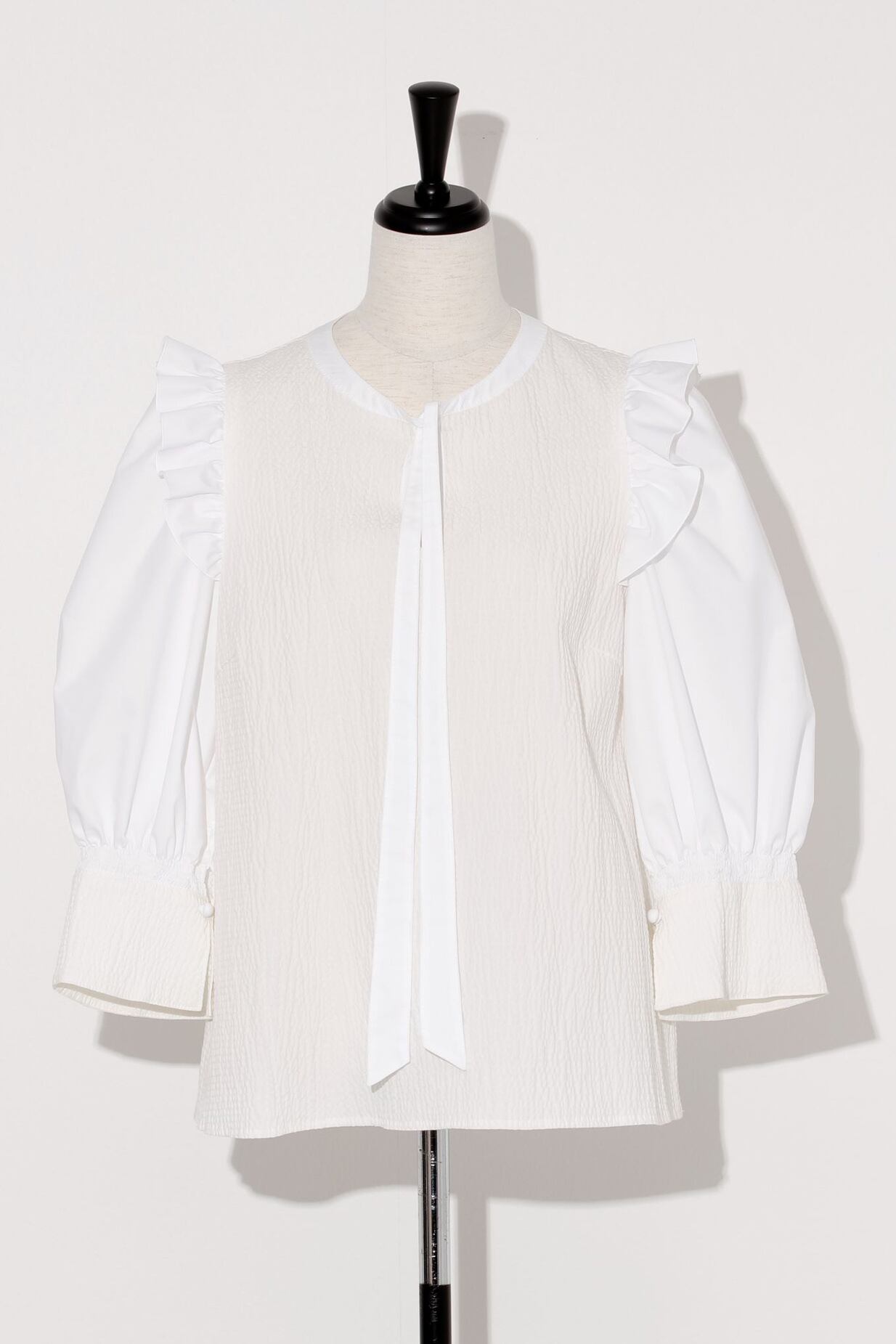 Bumpy Frill Shirt Ⅱ　WHITE | Arobe OFFICIAL ONLINE STORE
