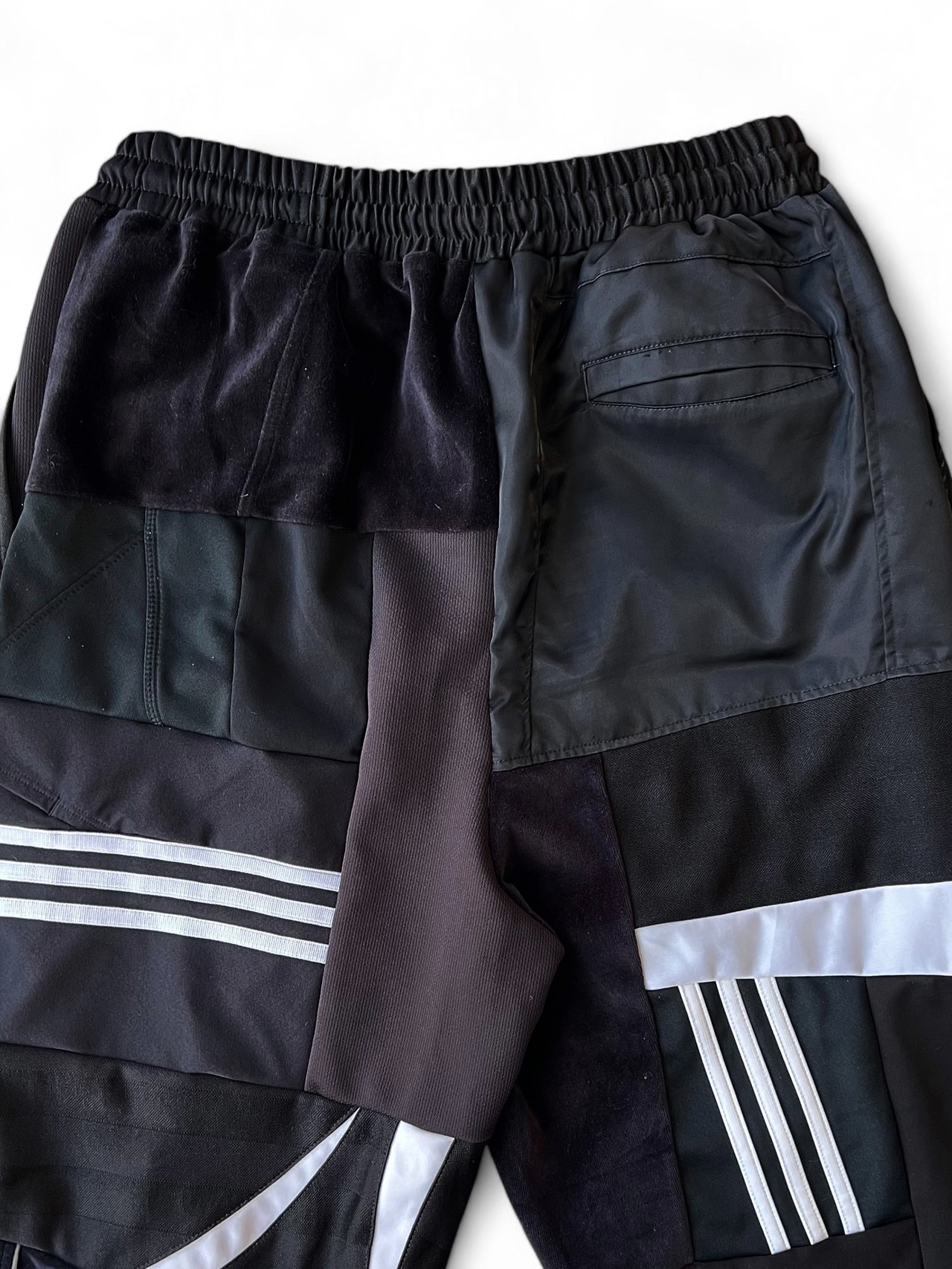 KOH ISHIGURO Upcycled Crazy Patchwork LINE wide pants -BLACK- Woman model - 12