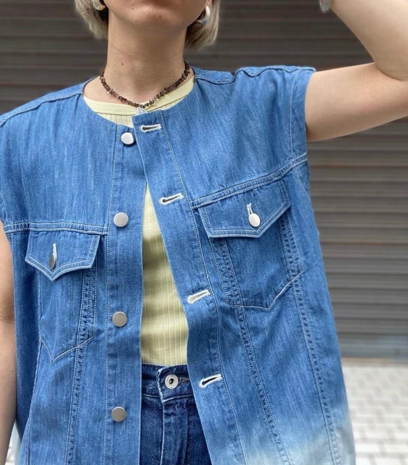 【MIDIUMISOLID】No sleeve denim jacket Fillien