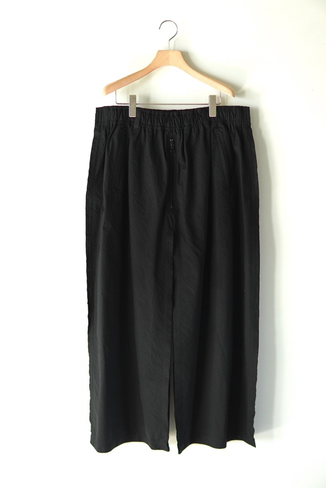 i'm here : / " SLIT " PANTS