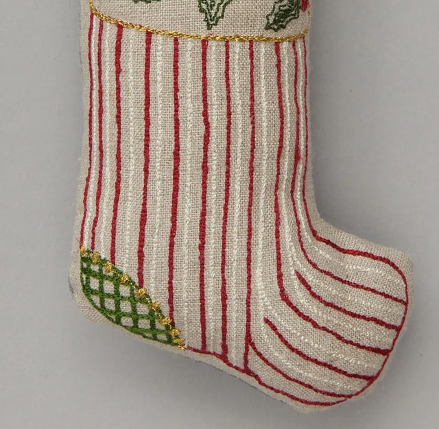 CORAL&TUSK [Kitty Stocking Ornament] 靴下に入った子猫オーナメント(コーラル・アンド・タスク)