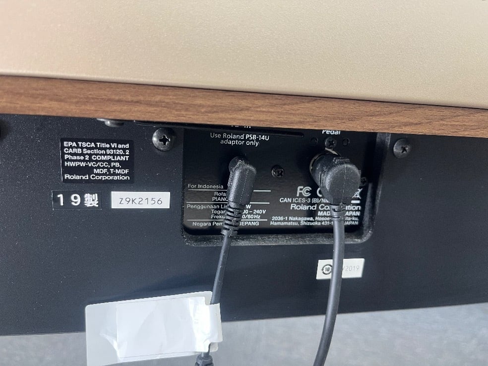 ☆81763【電子ピアノ】ROLAND KF10KW 19年製 | リユース専門店エプコ