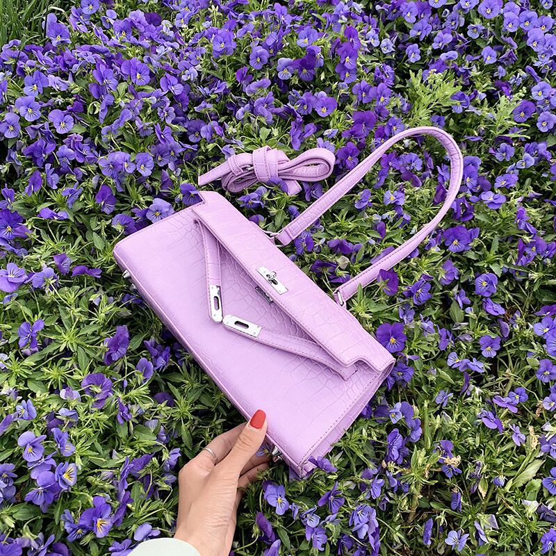 テクスチャスモールバッグ女性バッグ2020新しいタイドネット赤いファッションショルダーメッセンジャーバッグ夏の野生の脇の下のバッグ Tiancai_Wing_Bag1305894