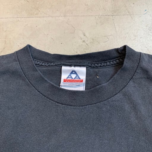 90's METALLICA メタリカ 長袖Tシャツ ロンTee 袖プリ 1999年 90's METALLICA メタリカ 長袖Tシャツ ロンTee 袖プリ 1999年