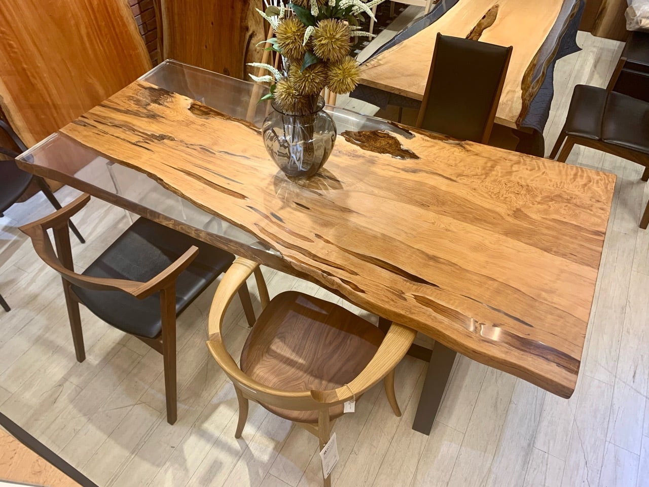 屋久杉 レジンテーブル 2000×890-840-910×45 211247 | 千年家具 - 一枚 