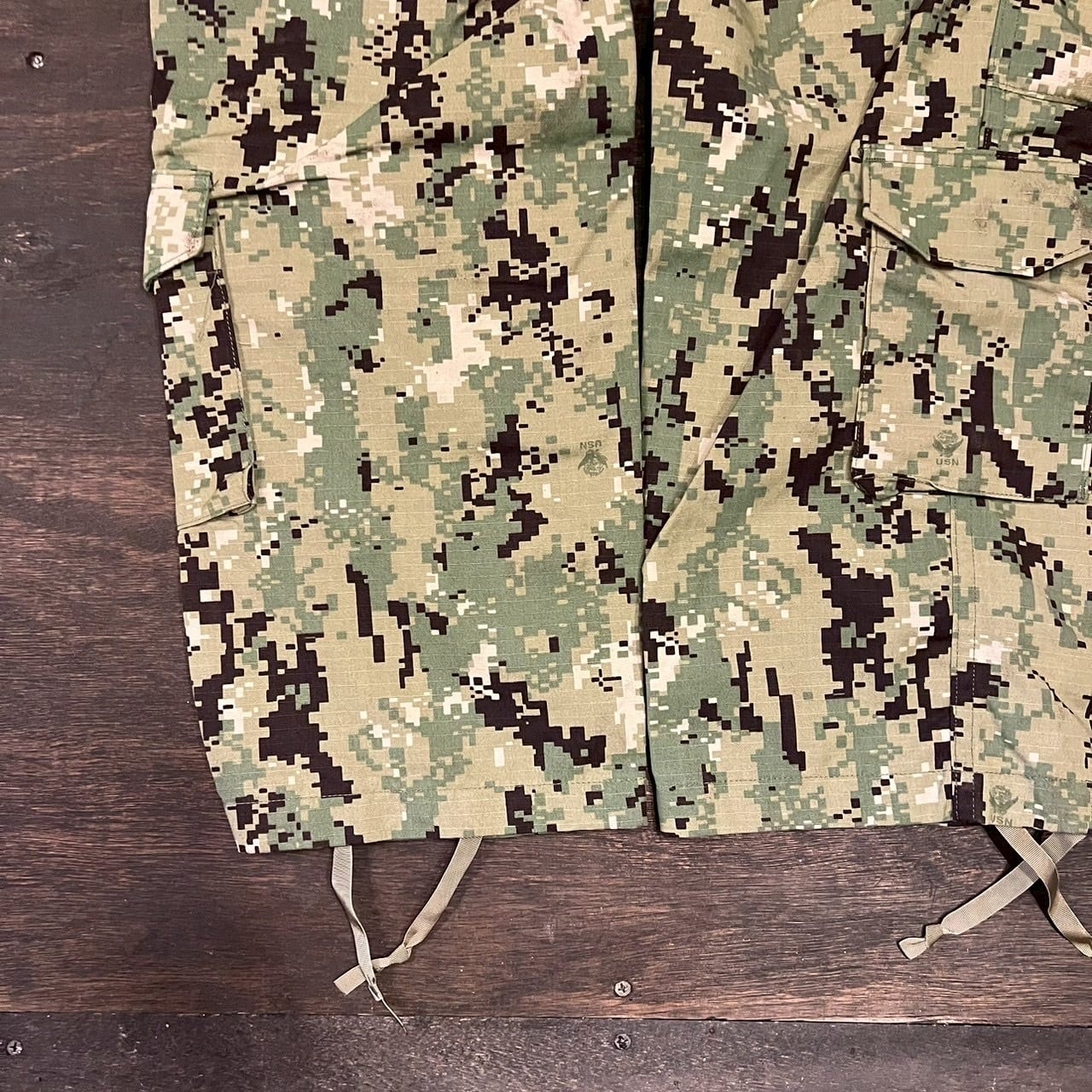 米軍 実物 カーゴパンツ デジカモ USN ミリタリー 迷彩 グリーン W64cm
