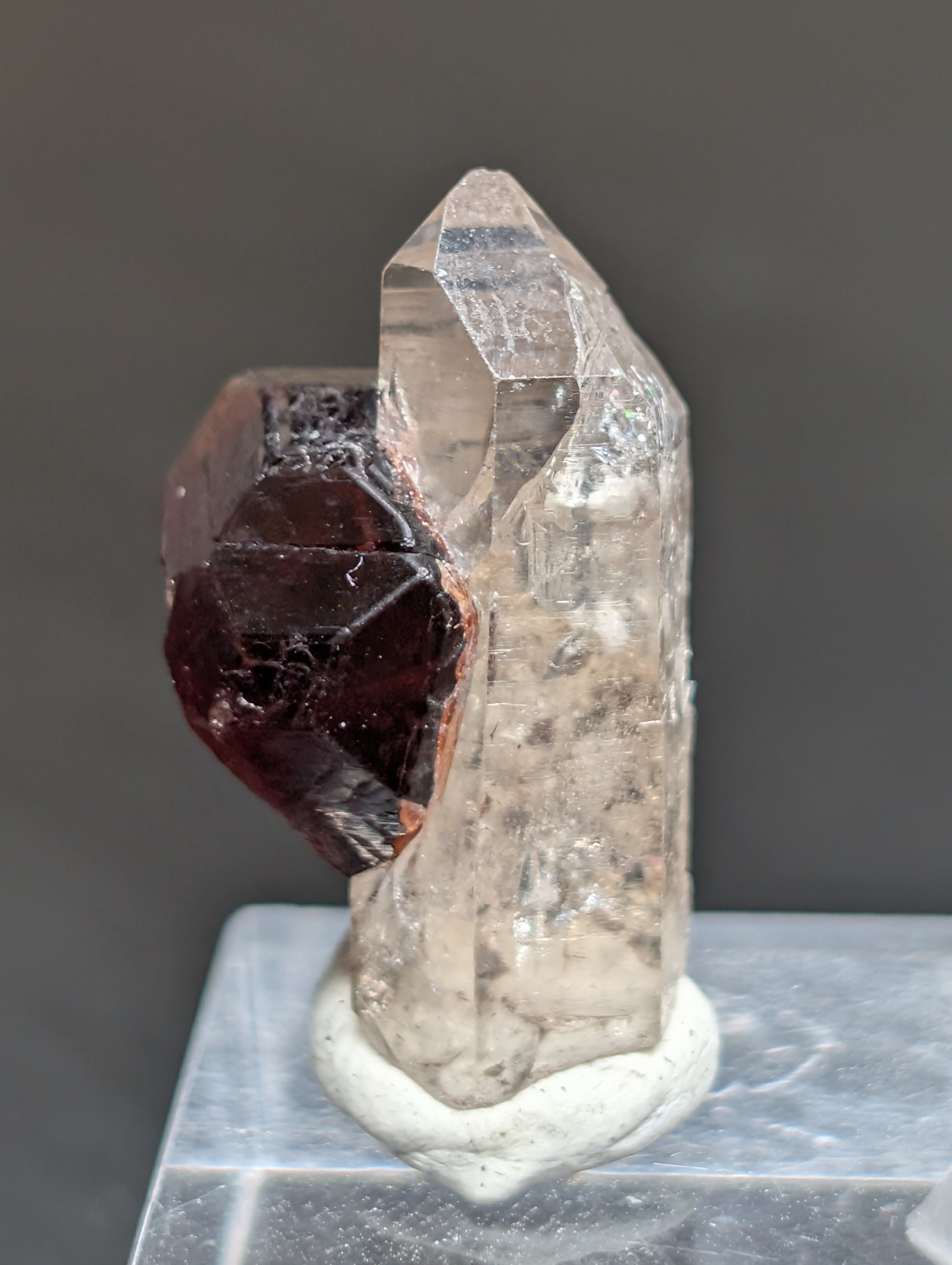 パキスタン産　アクアマリン　スペサルティンガーネット　共生 スペサルティン on アクアマリン (spessartine on aquamarine