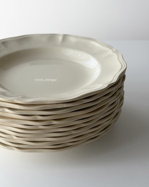 Sarreguemines　サルグミンヌ　/　象牙色の花リムプレート　 平皿　g