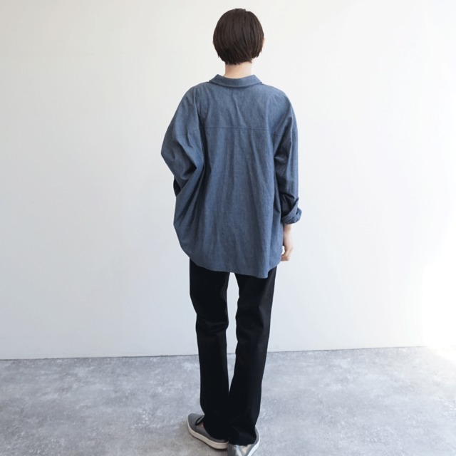 ストレッチストレートパンツ