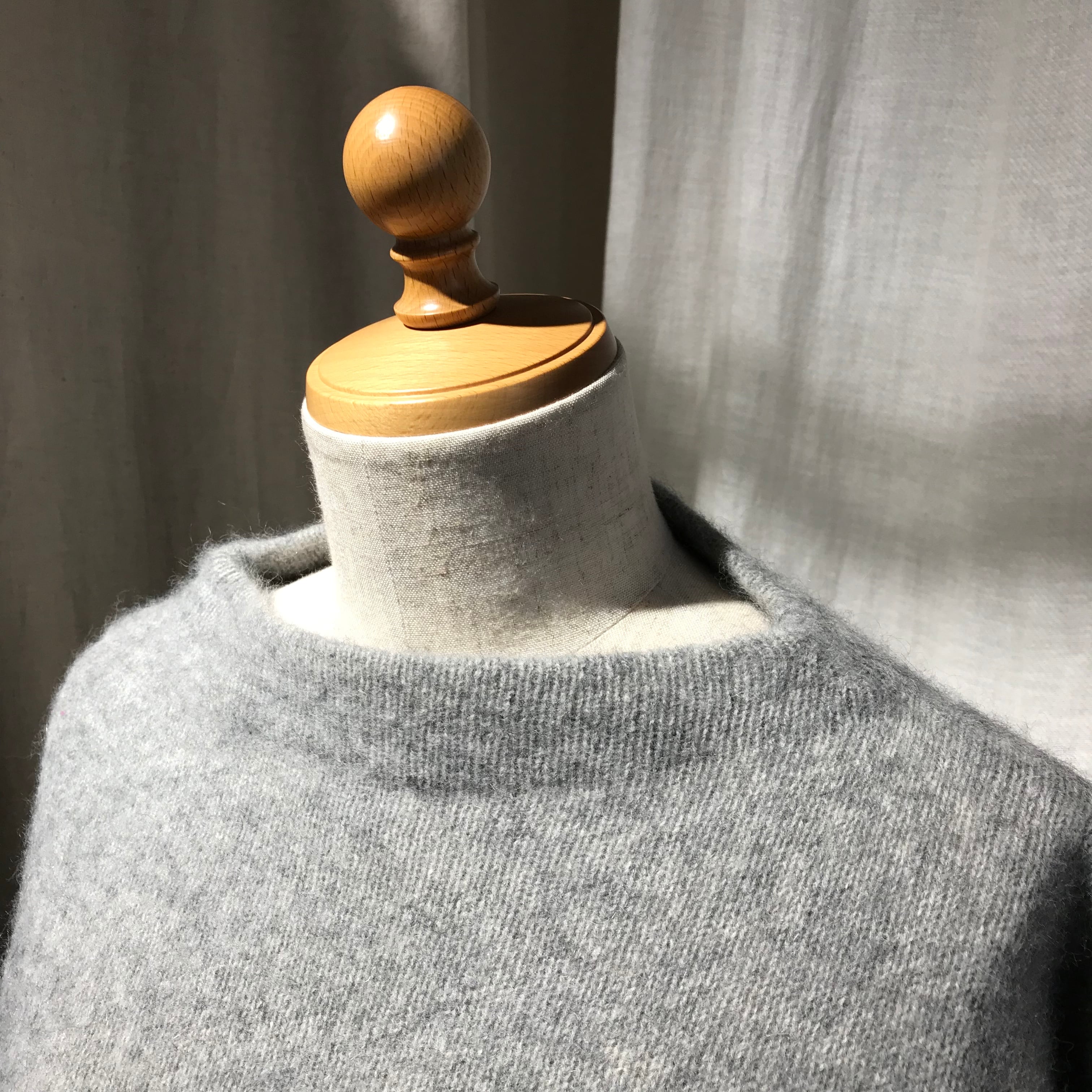 ❄さっちん様❄martinique❄フェレット100%ふわふわニットダークグレー ❄さっちん様❄martinique❄フェレット100%ふわふわニットダークグレー