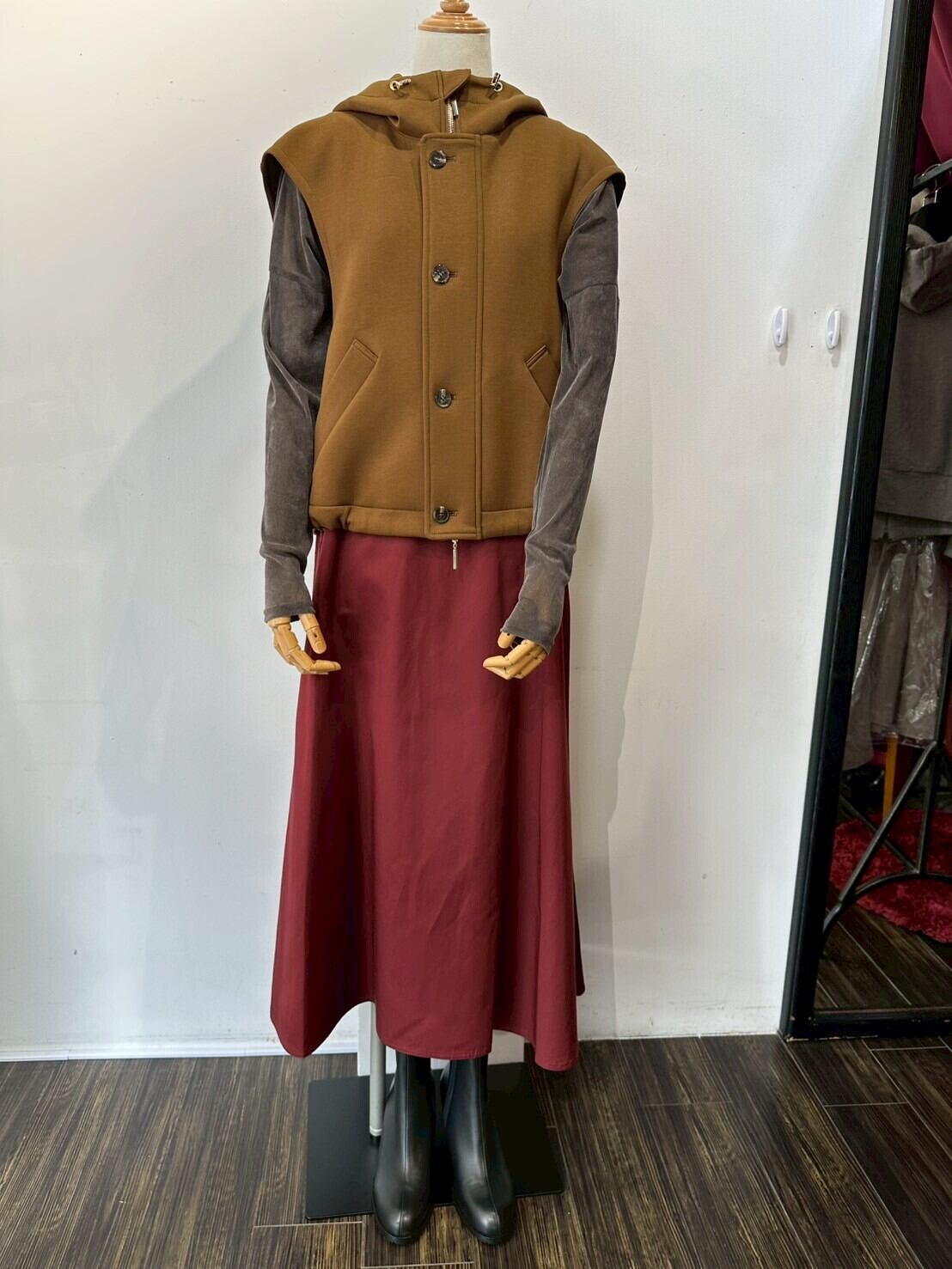 PASSIONE】ダンボール素材ジレ｜536423 | khouse