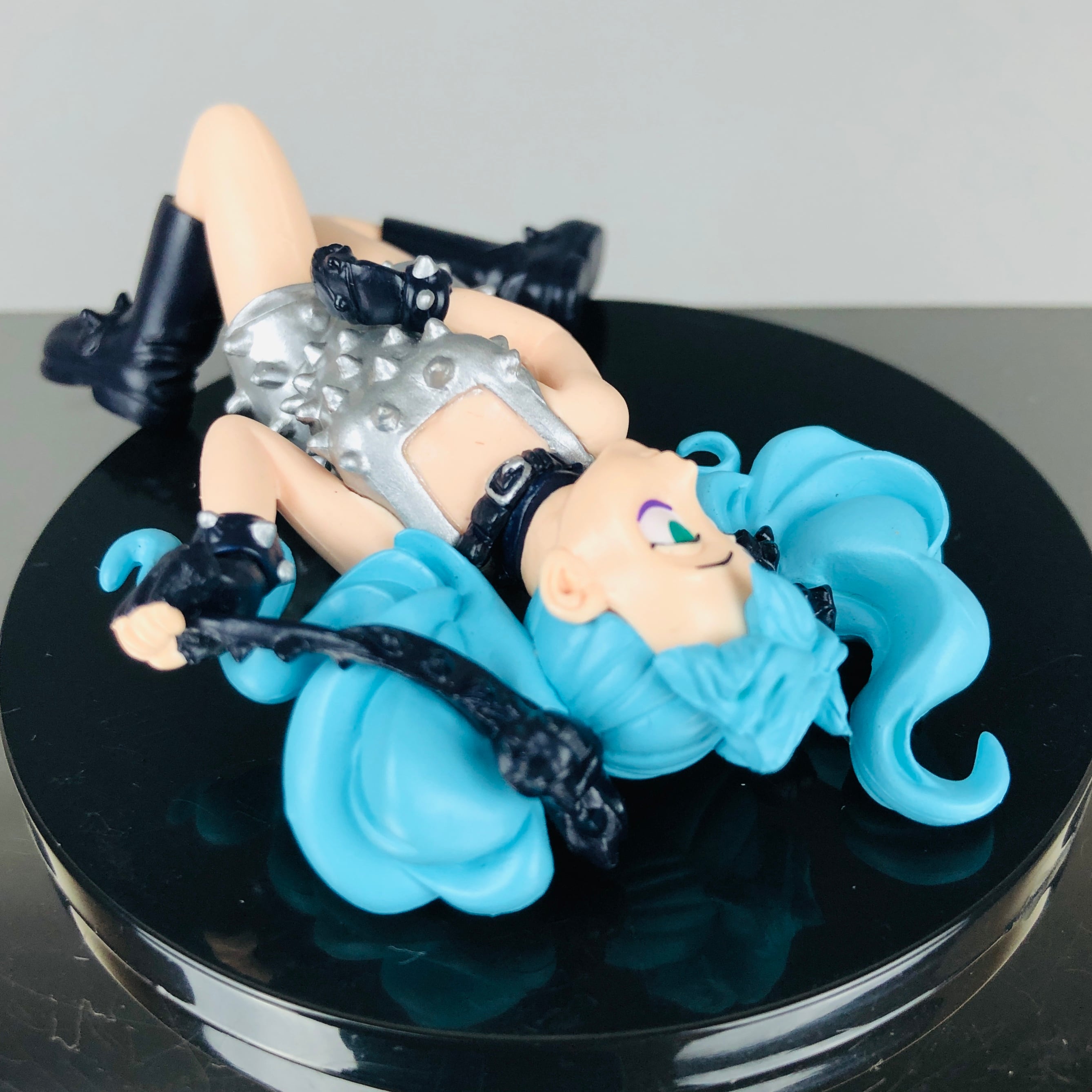エフィ (シルバー) ~ 西村キヌ Capcom Figure コレクション