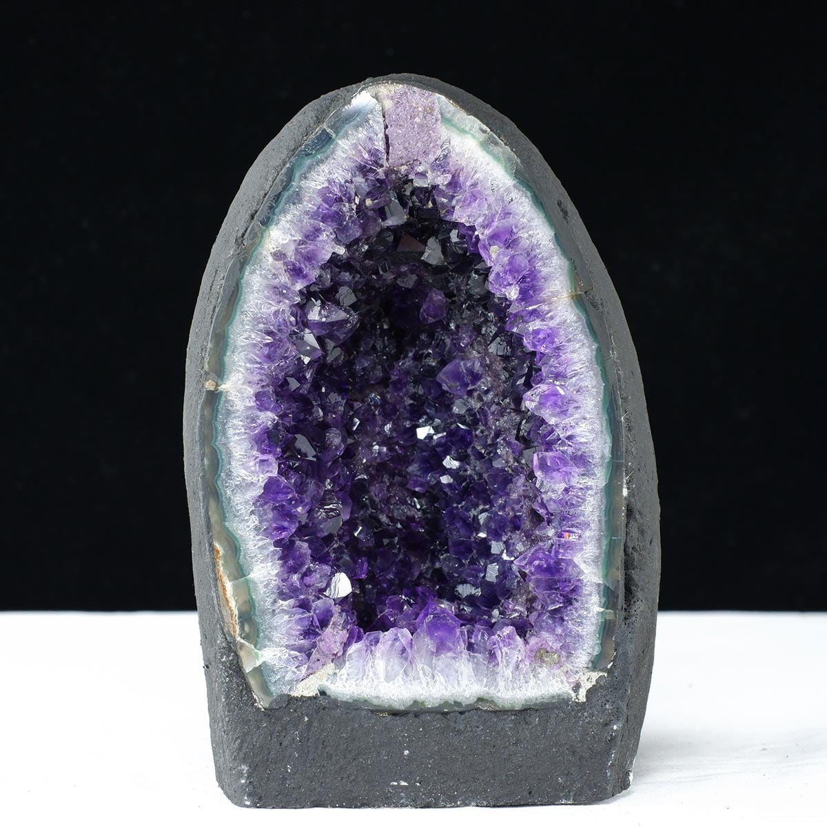 2.3Kg アメジストドーム ウルグアイ産 アメジスト ドーム 原石 ジオード カペーラ 一点物174-2311