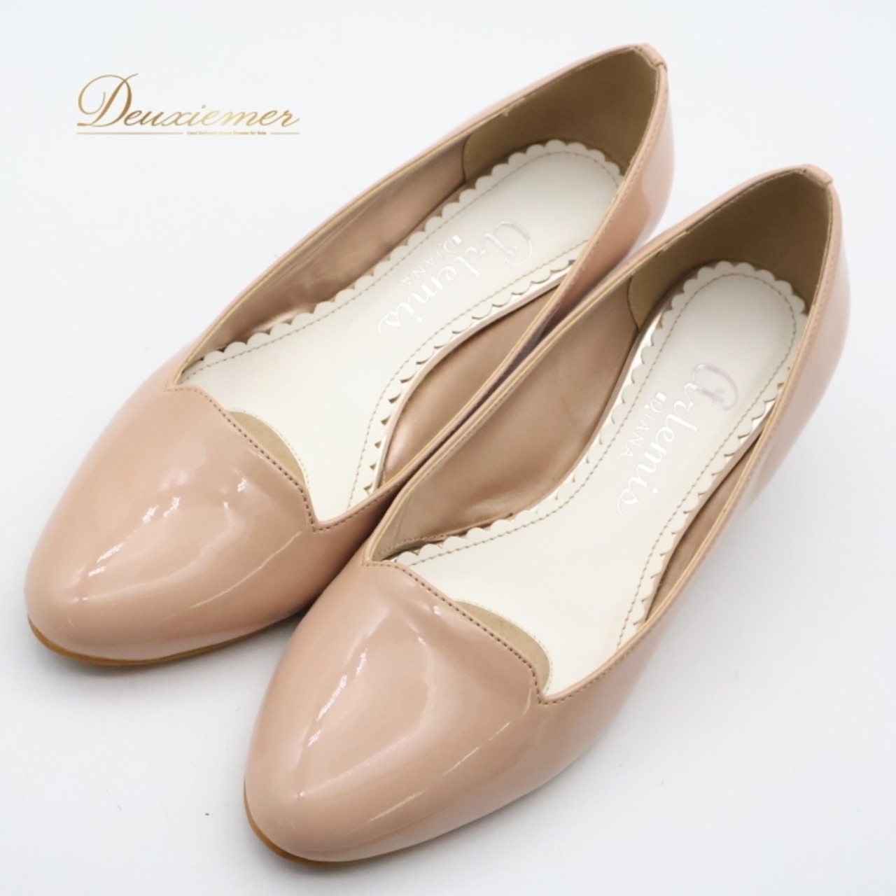 レディースファッション 22 1/2CM アルテミス パンプス 靴 ヒール ベージュ系 ラメ レディース artemis by DIANA イベント 発表会 ダンス 普段使い パーティー カジュアル フェミニン 女性用 ファッション おしゃれ