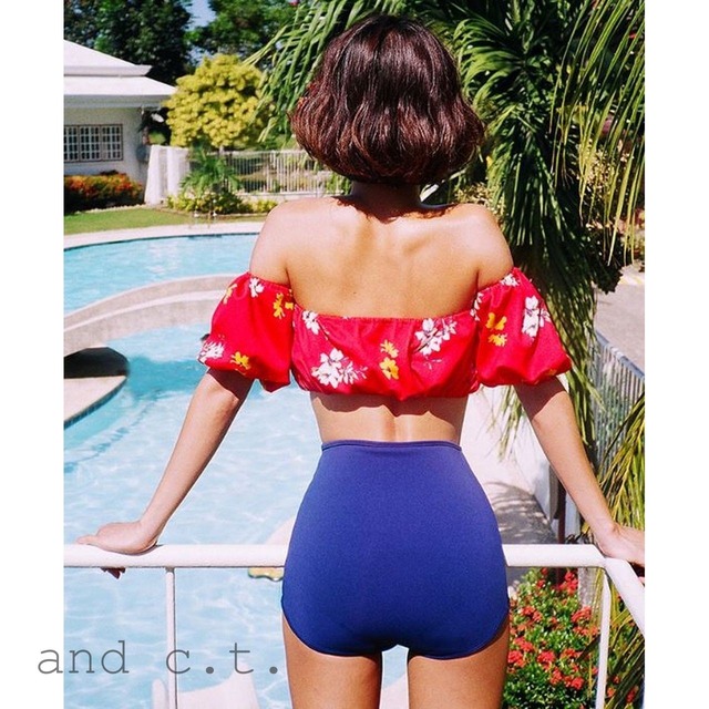 オフショルダー花柄ビキニ レッド韓国水着 ブルーハイウエストパンツ 胸リボン カジュアルチューブトップ 体型カバー And C T アンドシーティー 大人可愛い トレンド専門店