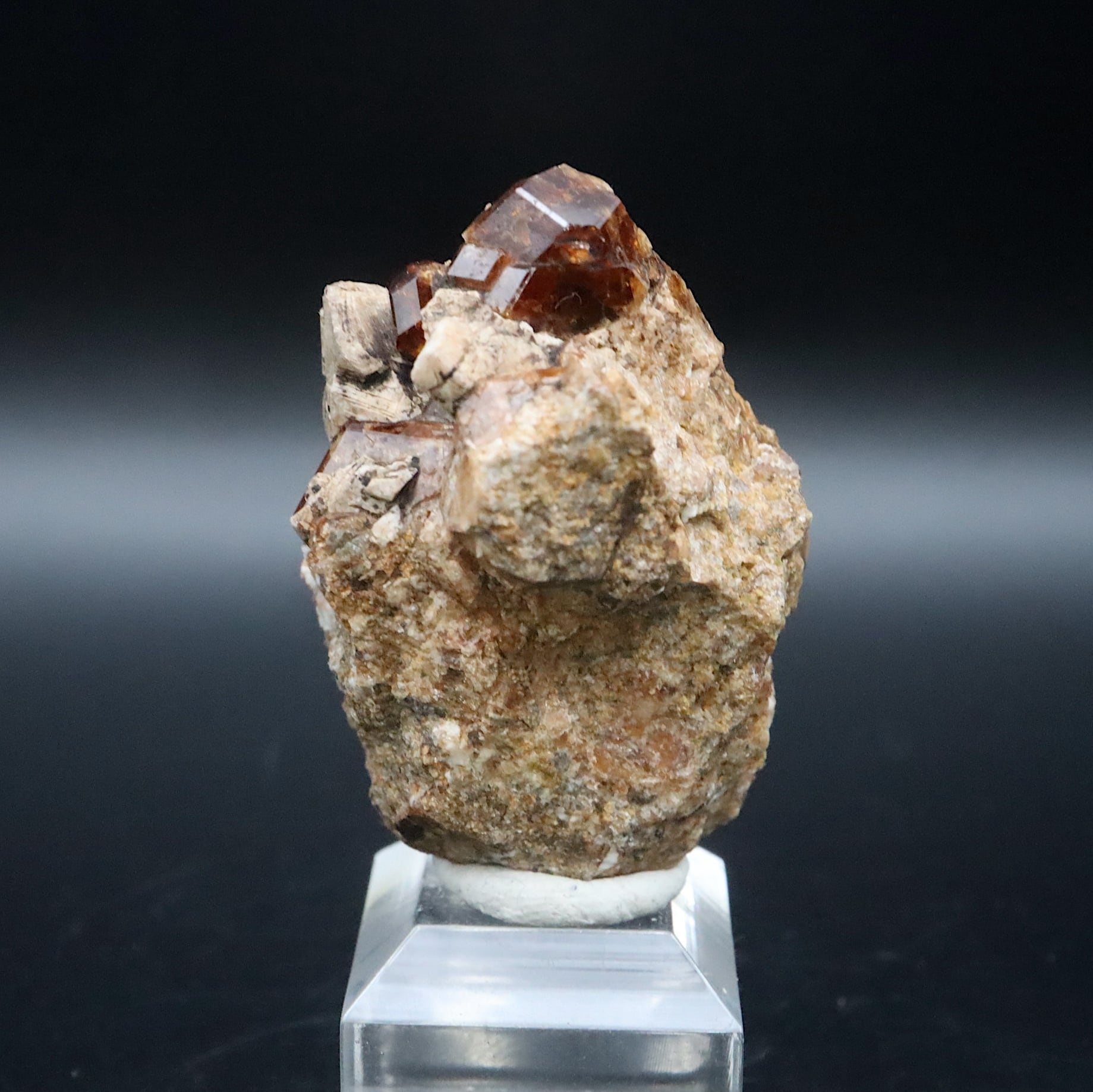 自主採掘！グロッシュラー ガーネット 30.2g GN372 原石 鉱物 天然石