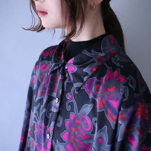 dark flower pattern gloss fabric over silhouette shirt