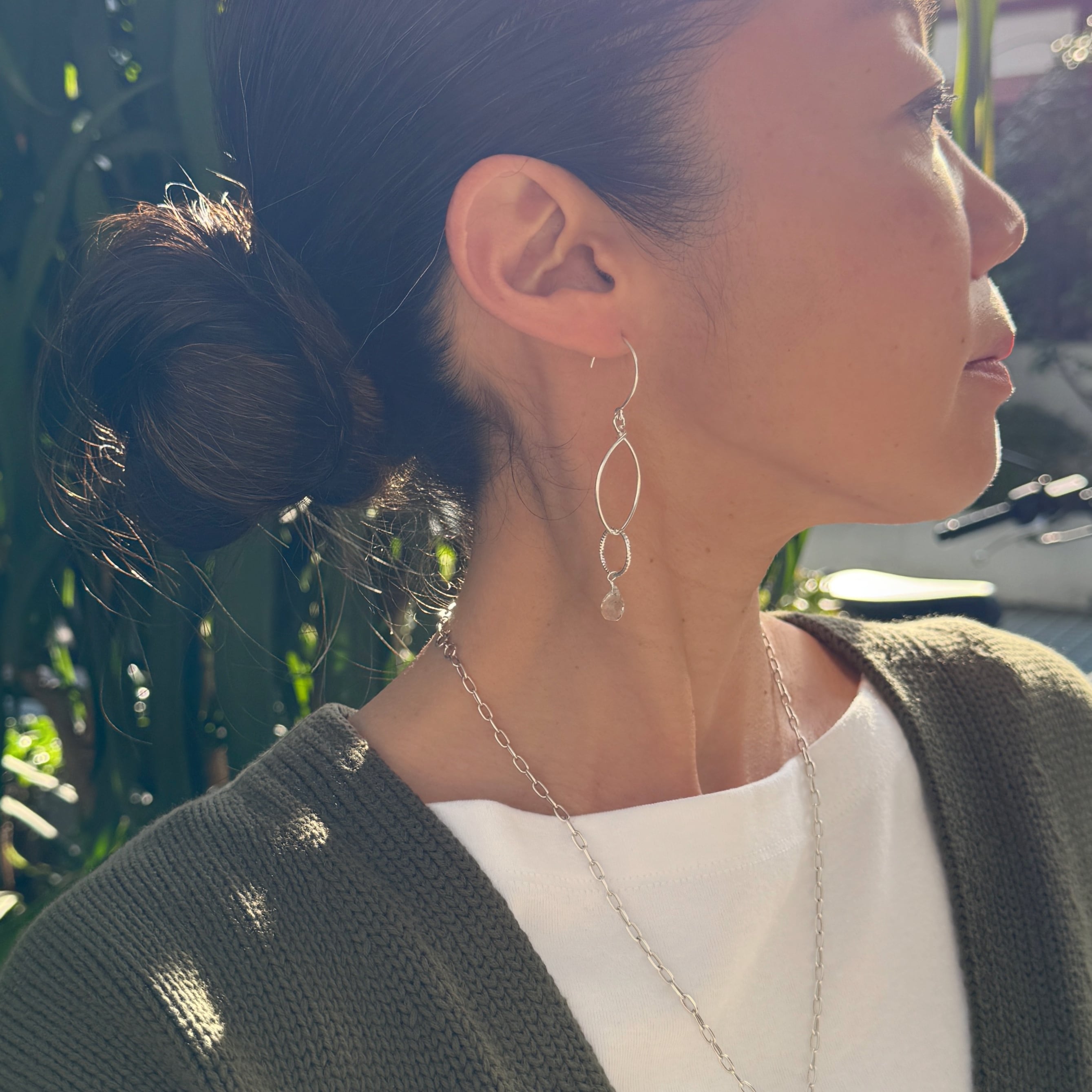 ビューティー ロングピアス クリスタルフック ピアス | 【公式通販