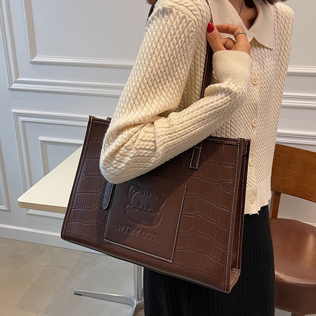 オータムウィンターショルダーバッグスタンダードカジュアル レトロ 秋物 冬物 トートバッグ Tiancai_Wing_Bag83884269517