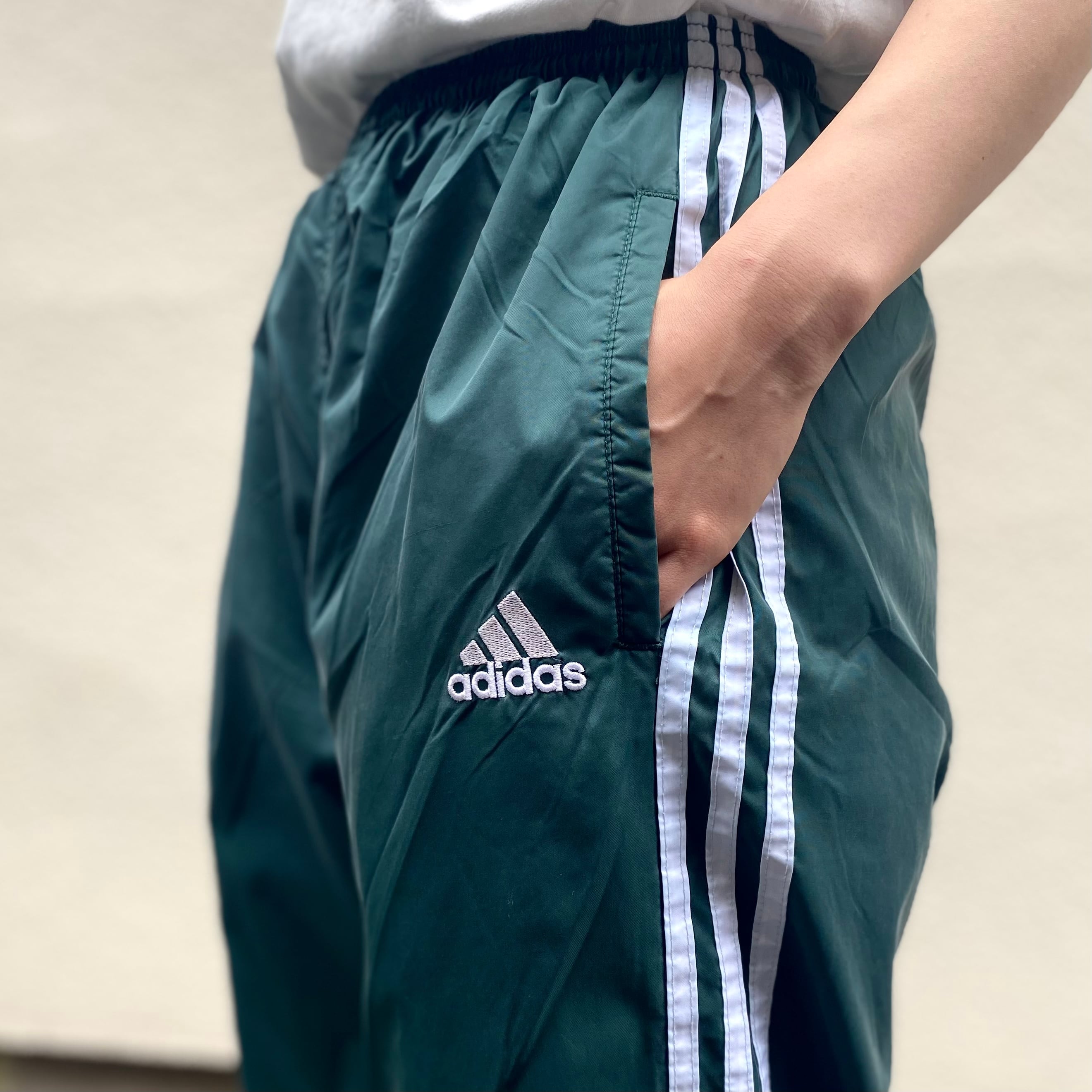 ★90s adidas ナイロン ハーフパンツ アディダス スポカジ