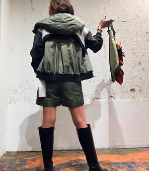 リズレイ RISLEY risley バイカラーボアフーディー