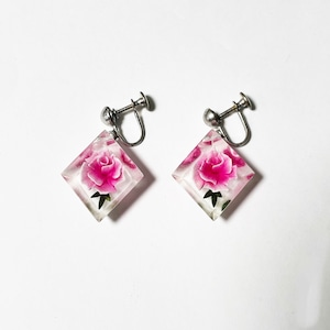 Vintage Lucite Intaglio Earrings