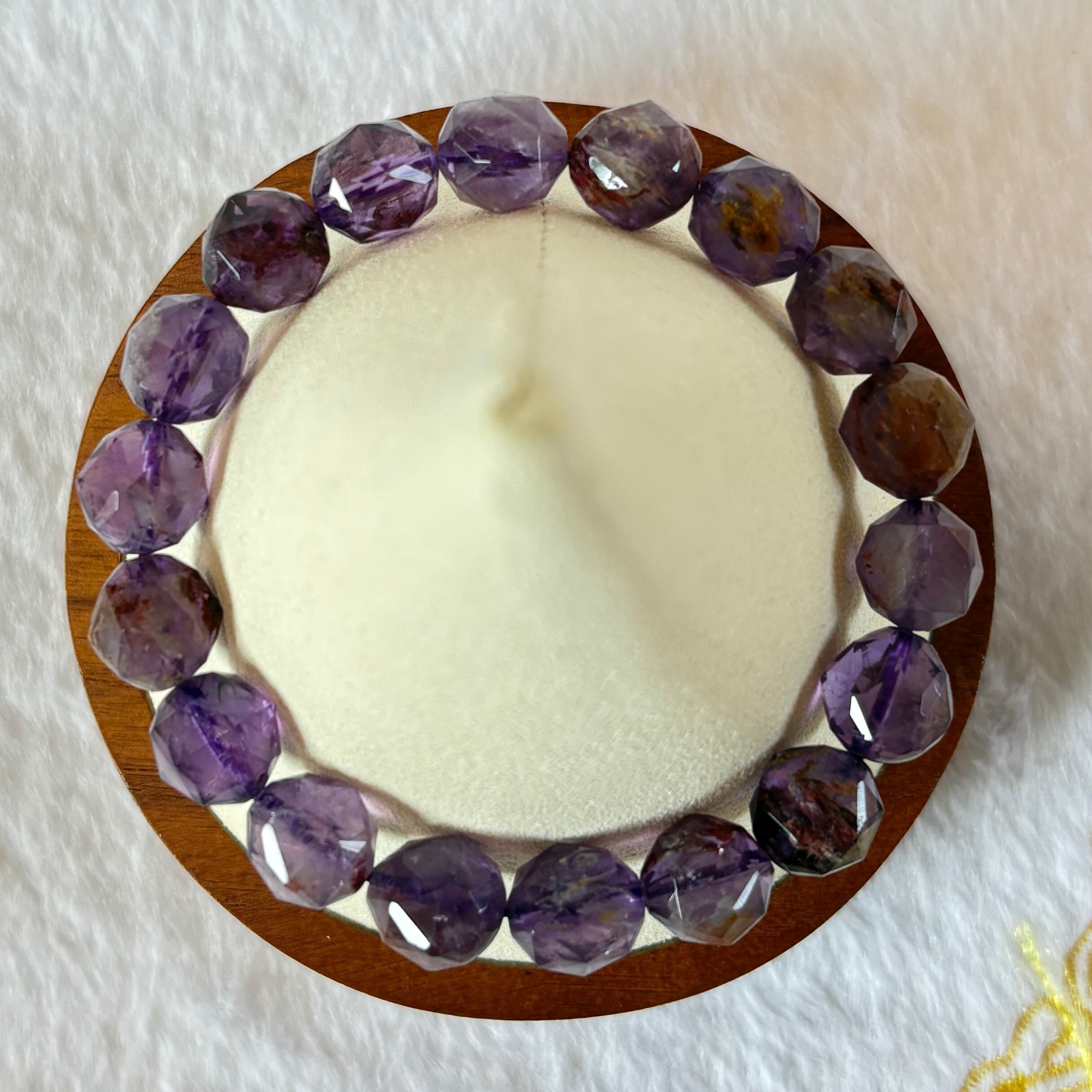 ガーデンアメジスト マダガスカル産 スターカット10.5㎜、内周17㎝