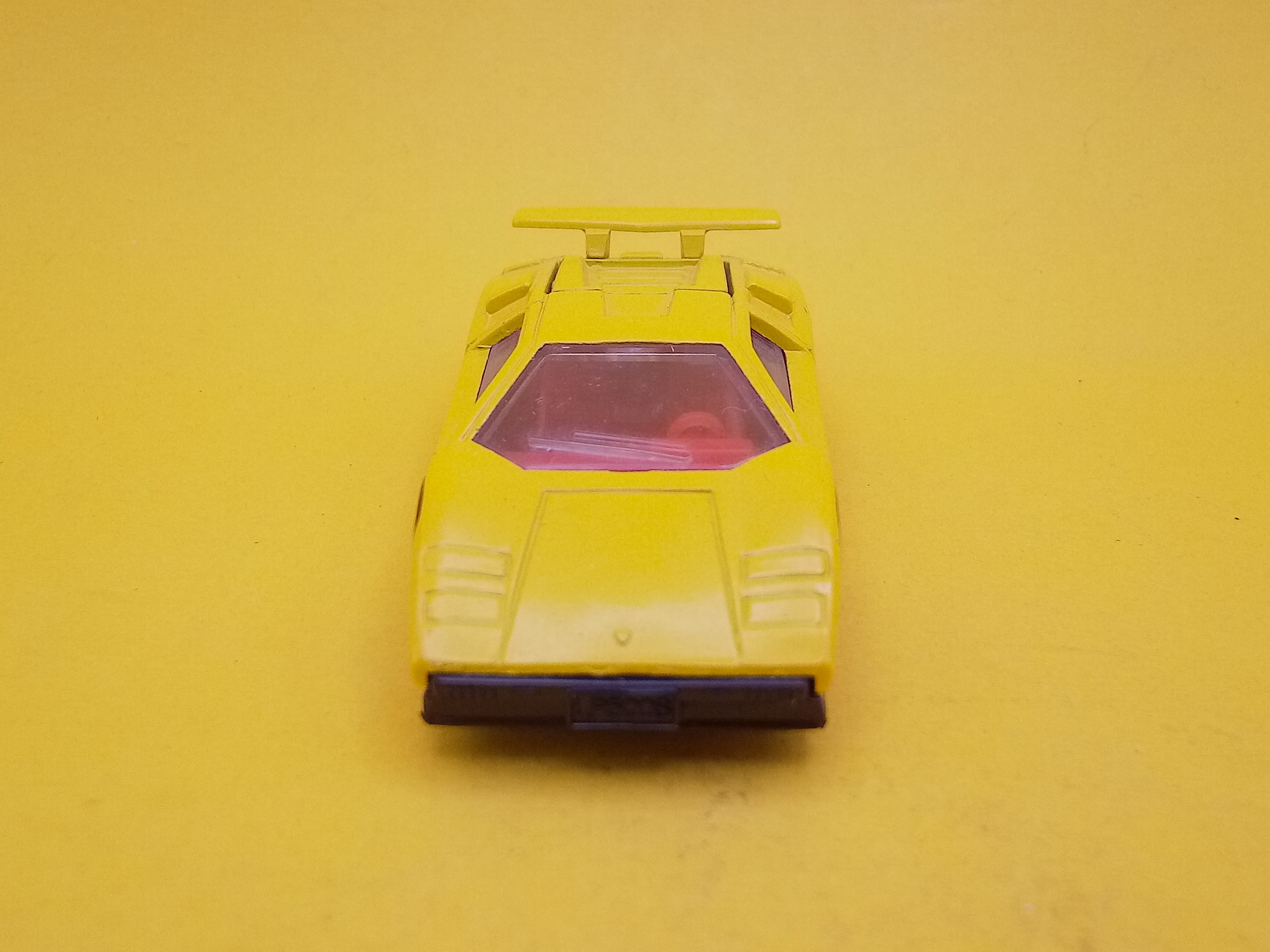 トミカ 外国車シリーズ F50 ランボルギーニ カウンタック LP500S 日本 