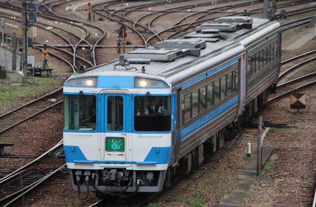 97975 <特企>キハ185系(うずしお)セット(2両)