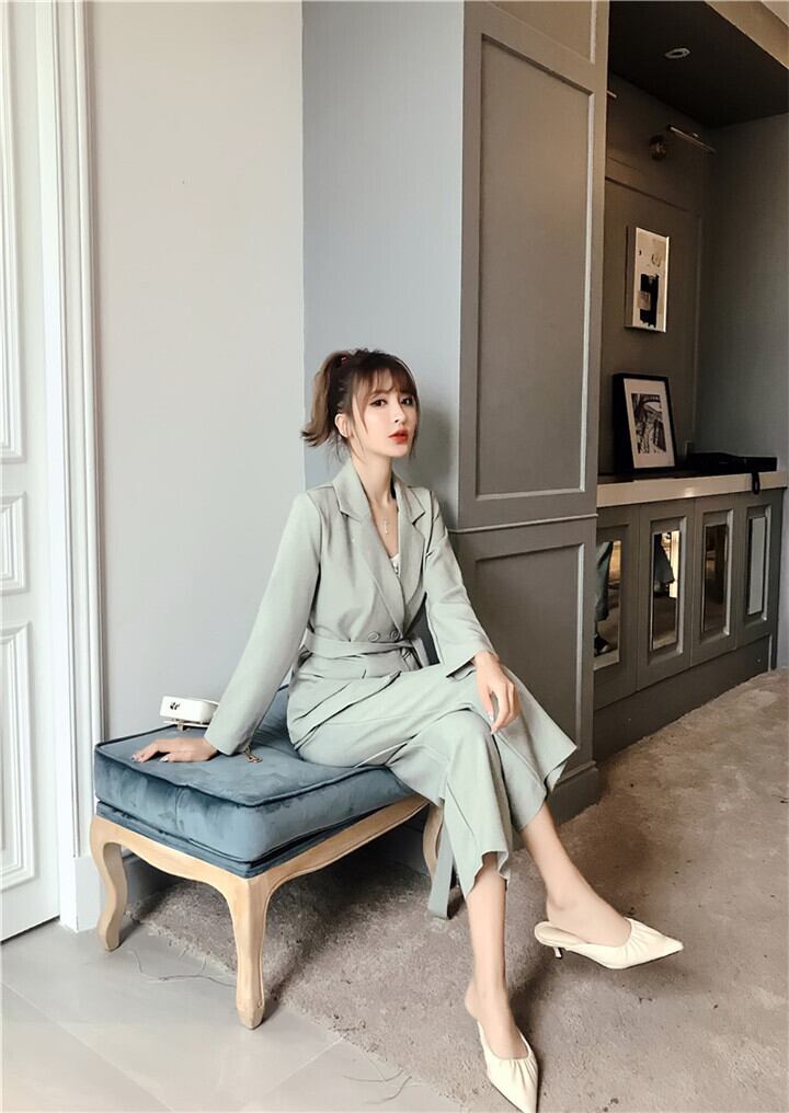 日本初の 美品 VILELEMT. 無地 今どきスーツ 上下セットアップ hongfu.jp 