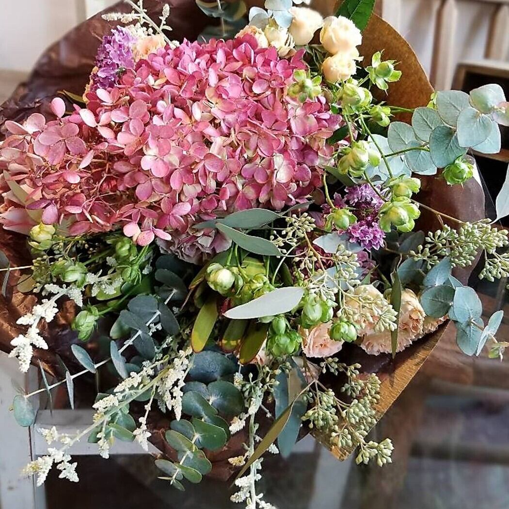 店頭お渡し Ewalu オーダーメイドブーケ 花束 縦横40cm 高さ50cm 湘南茅ヶ崎 顔の見えるお店