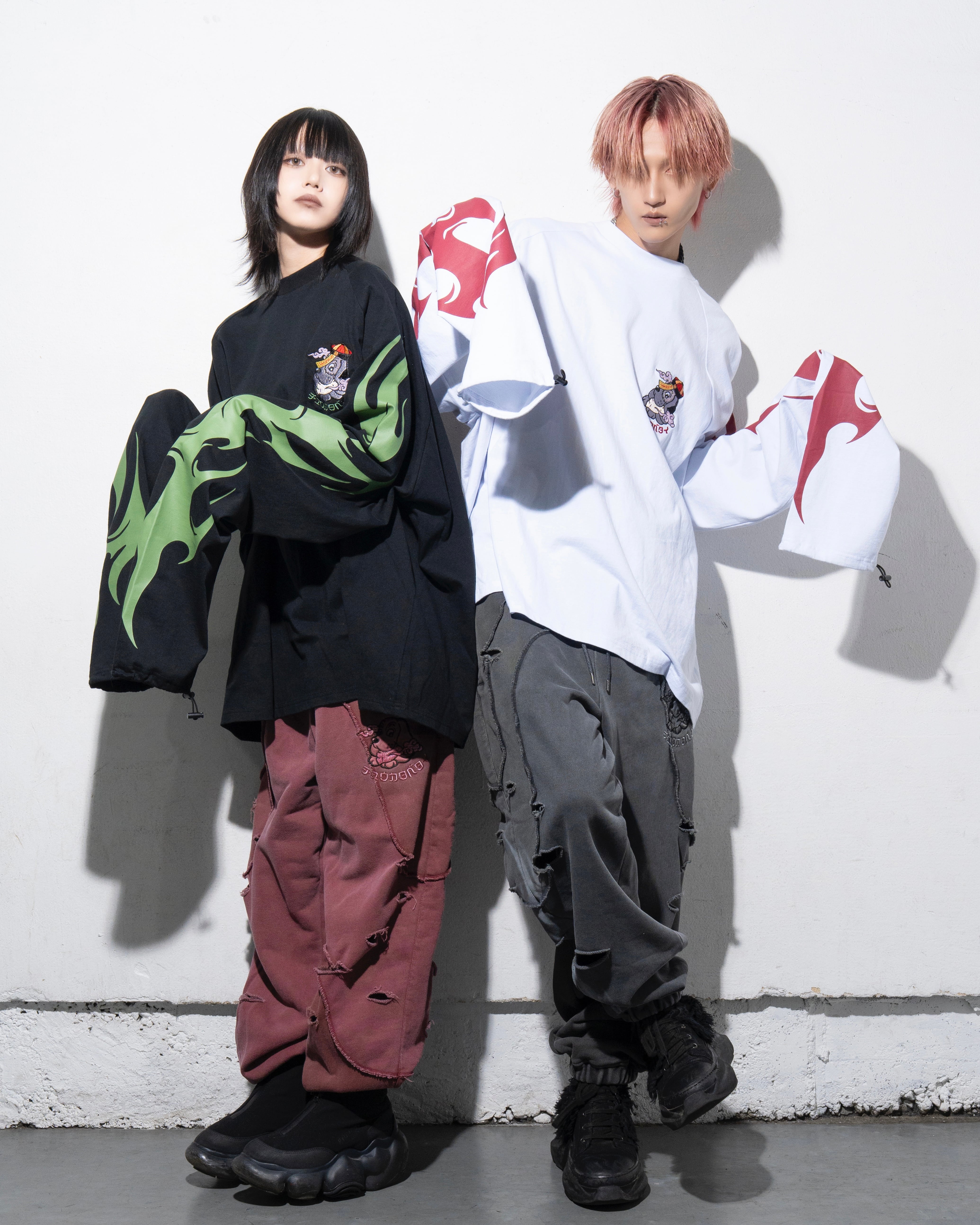 GALFY×チュウカタベタイ ロンT/黒 | チュウカタベタイ