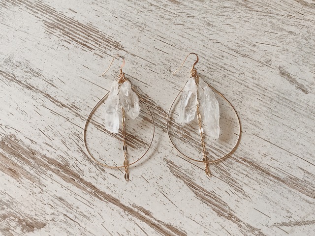 【14kgf】Crystal×gold chain tear-drop hoops