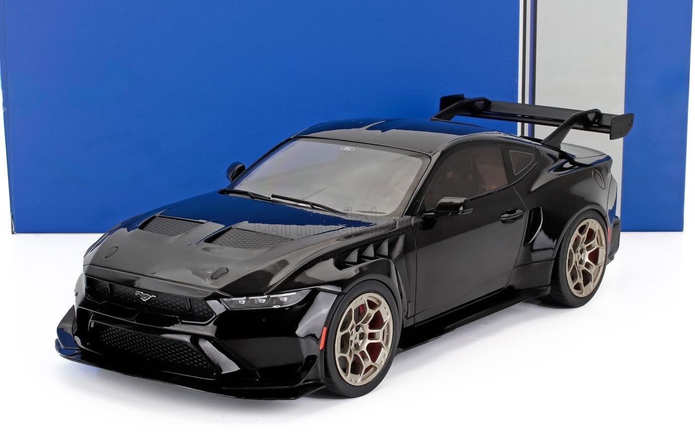 ミニカー アメ車 1/18 マスタング MCG 1/18 FORD USA MUSTANG GTD 5.2L