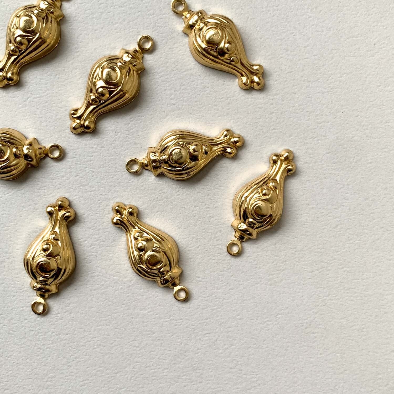 アールヌーヴォー | Dua-アクセサリーパーツショップ