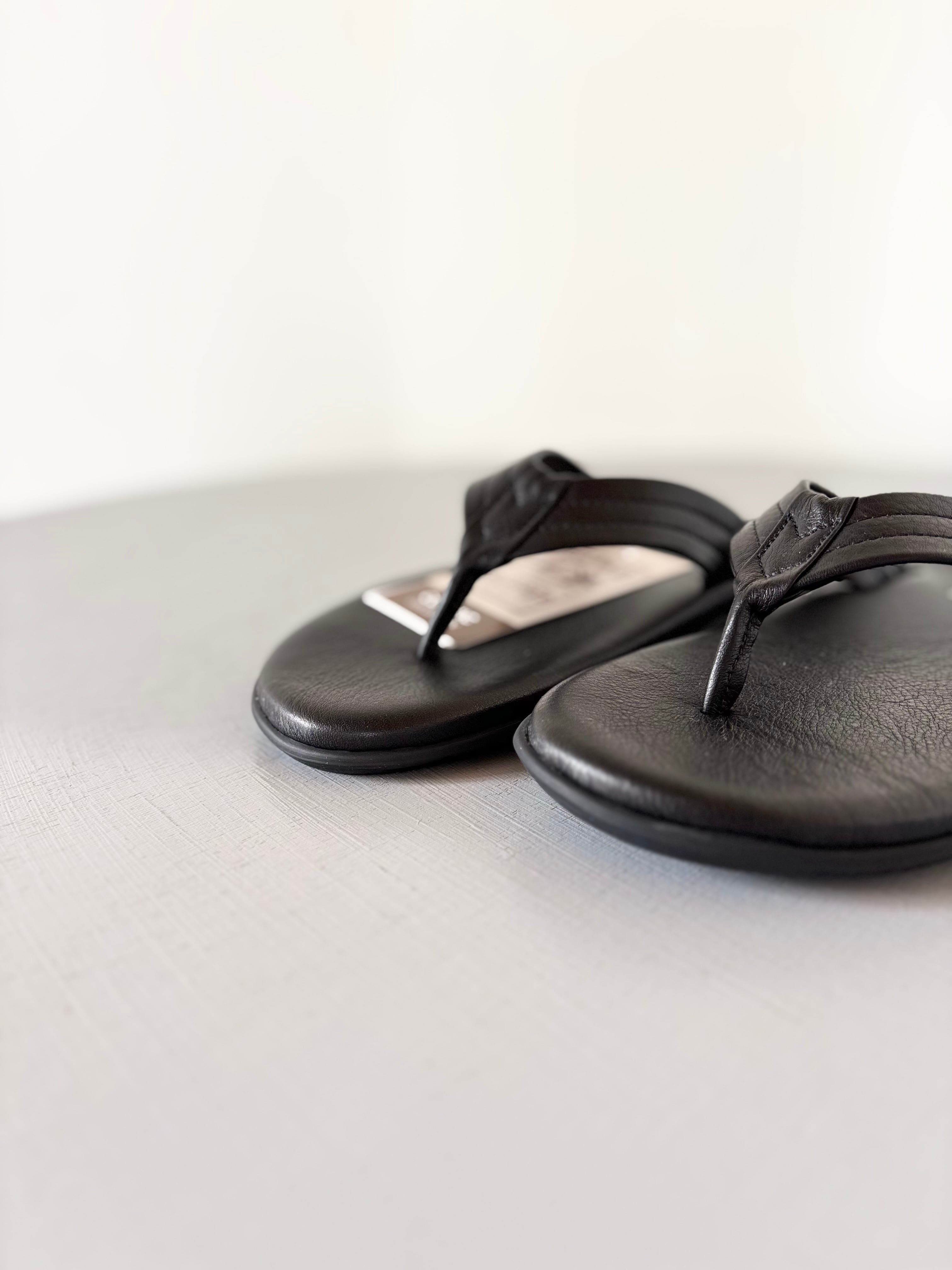 ISLAND SLIPPER【PB202 / ATRAS BLACK (SMOOTH LEATHER)】 | LARGE LAB