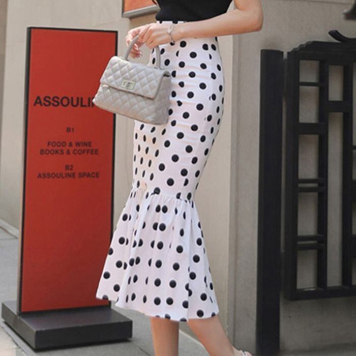 スカート レディース マーメイドスカート スリム マーメイド ひざ丈 膝丈 ドット柄 モノトーン ファッション 送料無料 綺麗 きれい キレイ 大人 おとな 大人女子 大人可愛い 可愛い かわいい 韓国 フランス映画 ナチュラル シンプル 通勤 通学 デイリー コーデ デート 女子会 ワンマイル リラックス 休日 春 夏 秋 冬 10代 20代 30代 40代 レトロ モダン 定番 水玉模様 ガーリー キュート デザイン 旅行