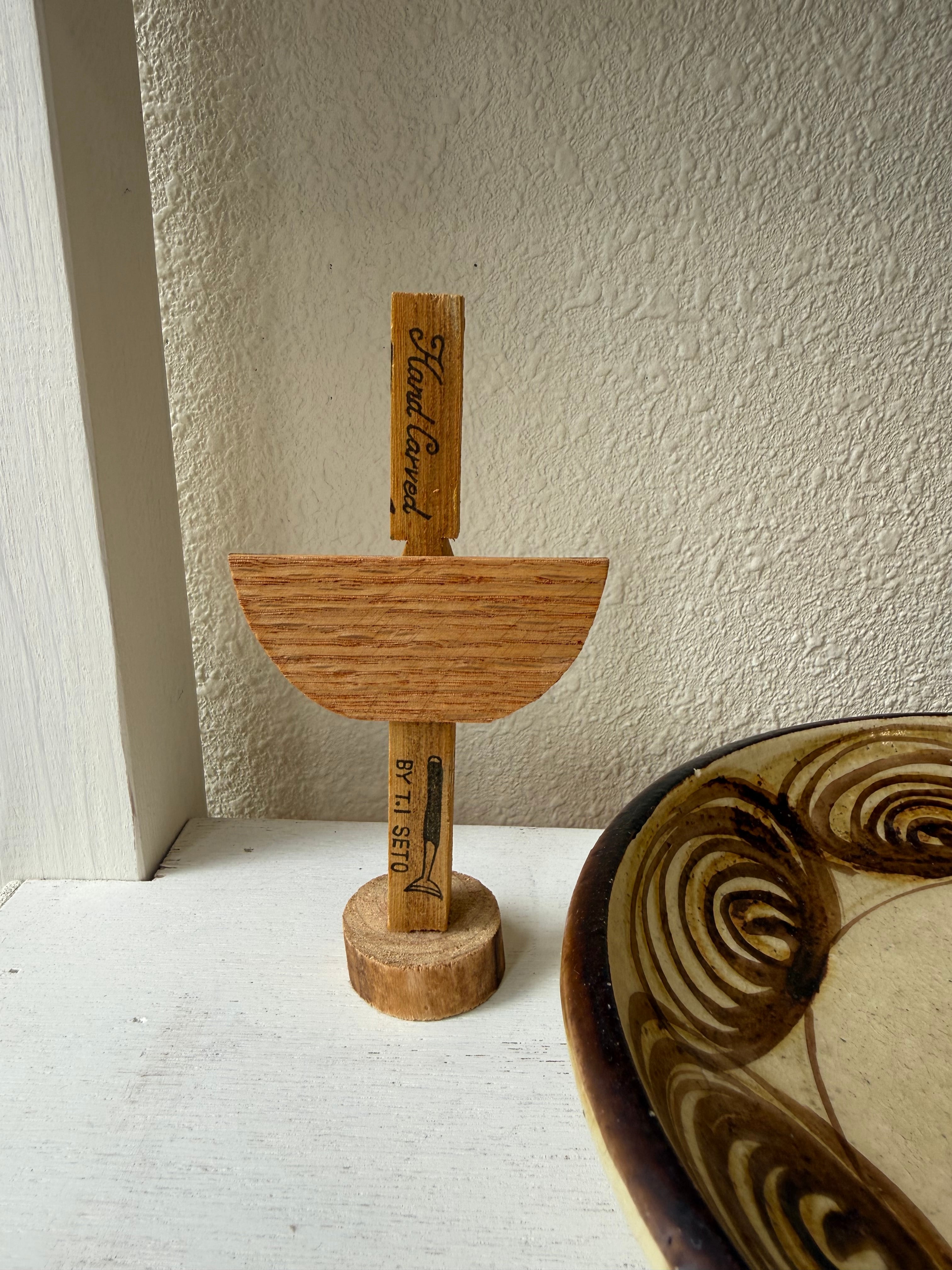 seto totempole souvenir | Paddle