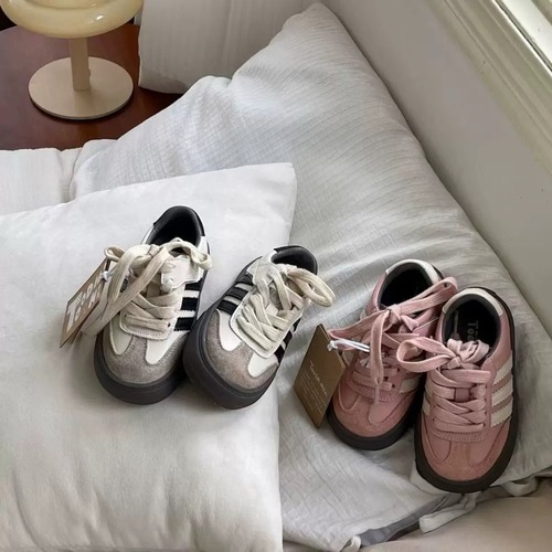 3ラインスニーカー②