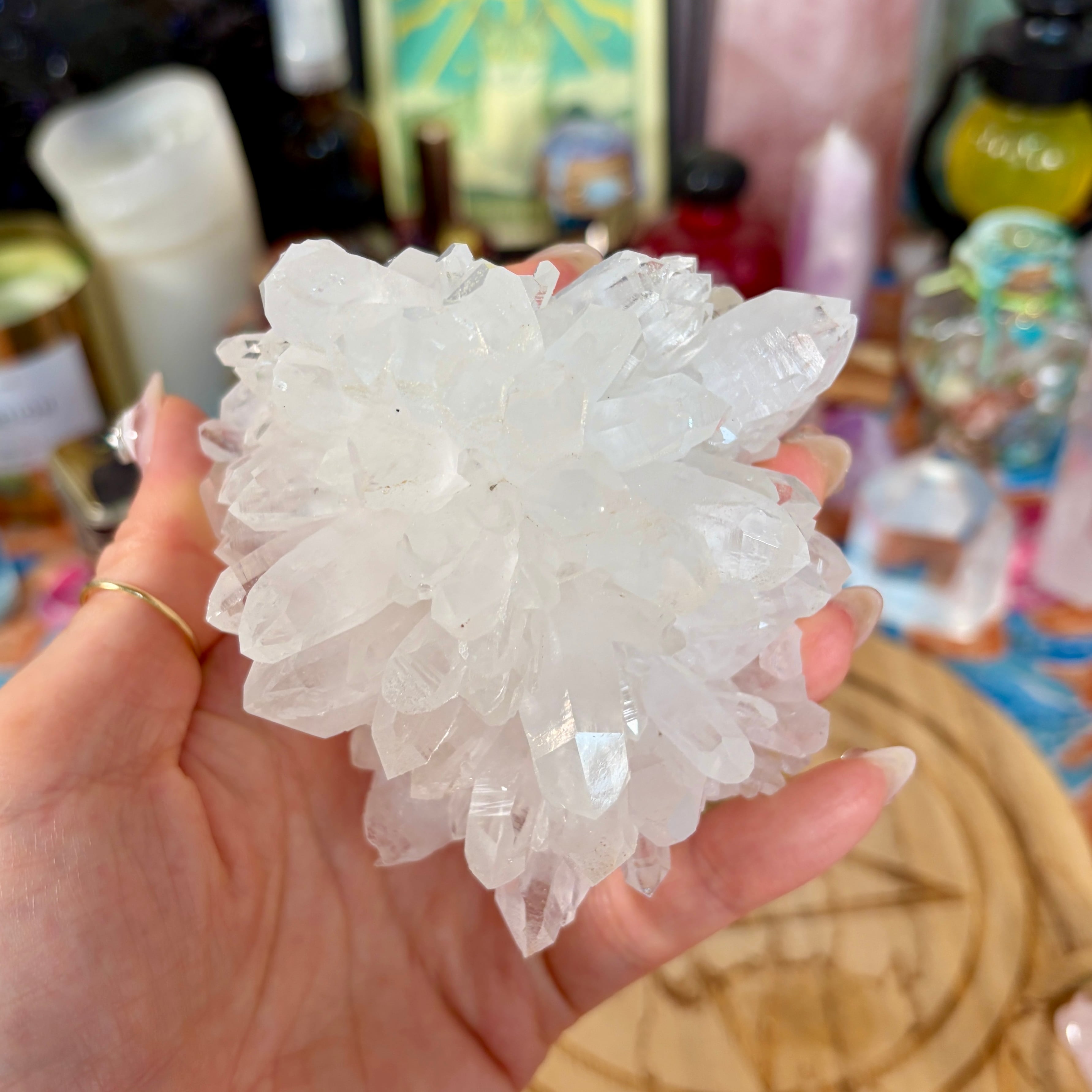 魔女の祭壇】クリアクォーツ クラスター / 水晶 | クリスタルと魔法の