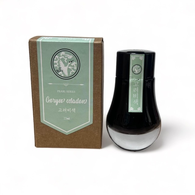 Dominant Industry 高麗青磁翡色(Pearl)