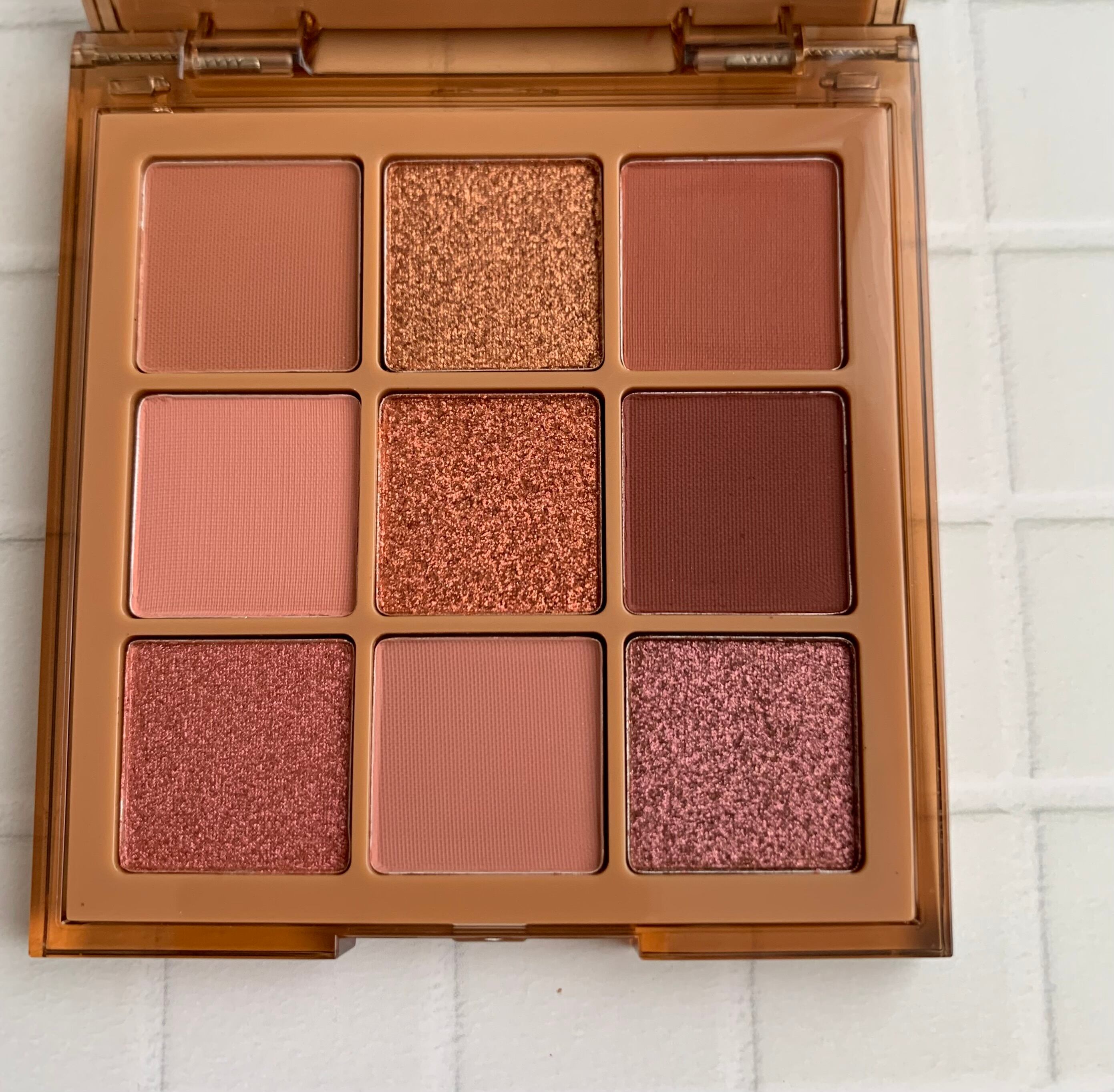 Huda Beauty フーダビューティ フダビューティアイシャドウパレット