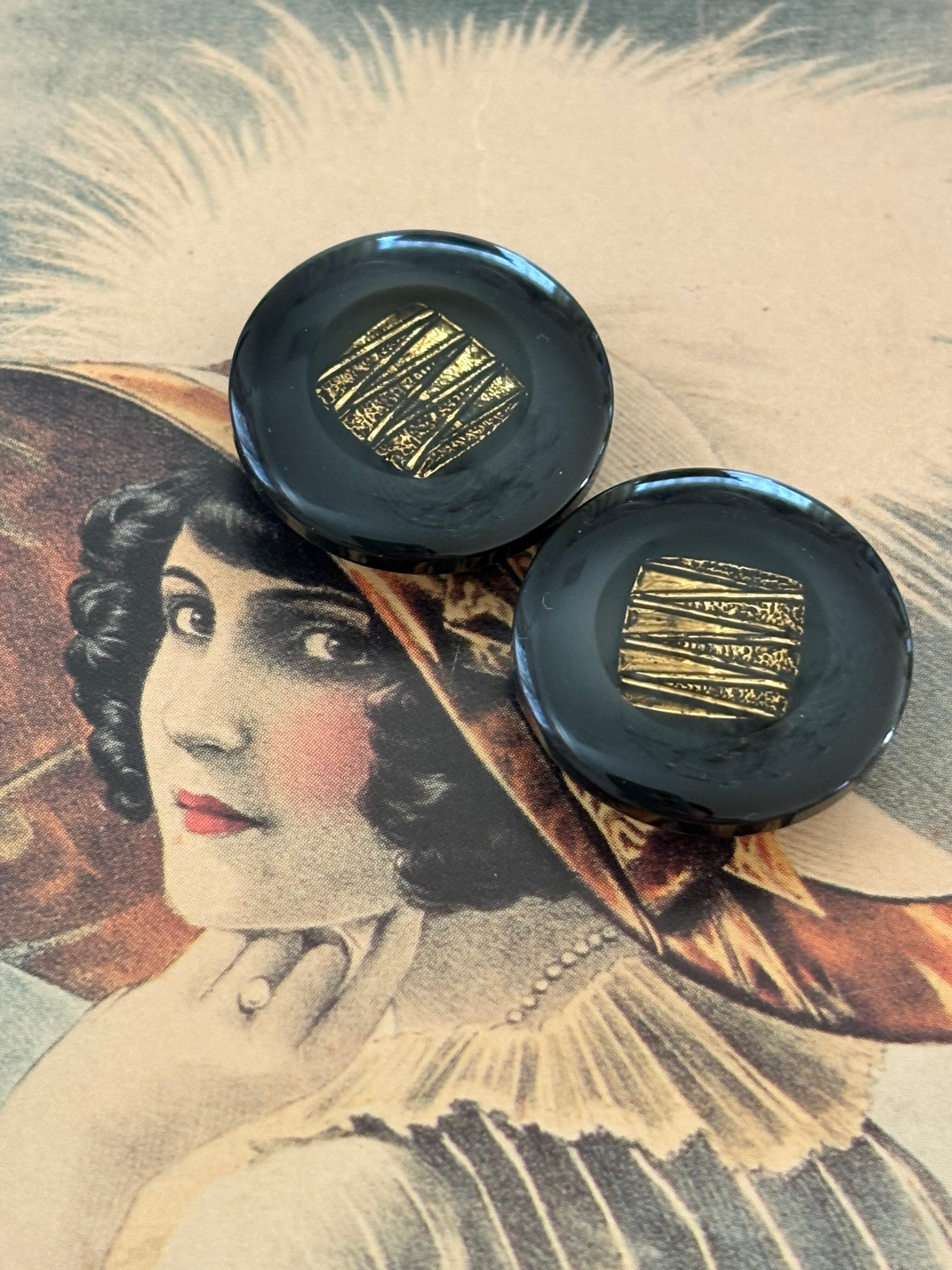 Japanese Vintage ボタン 22mm ブラック×ゴールド 樹脂ボタン 昭和レトロ アクセサリーパーツ 装飾材 カルトナージュ